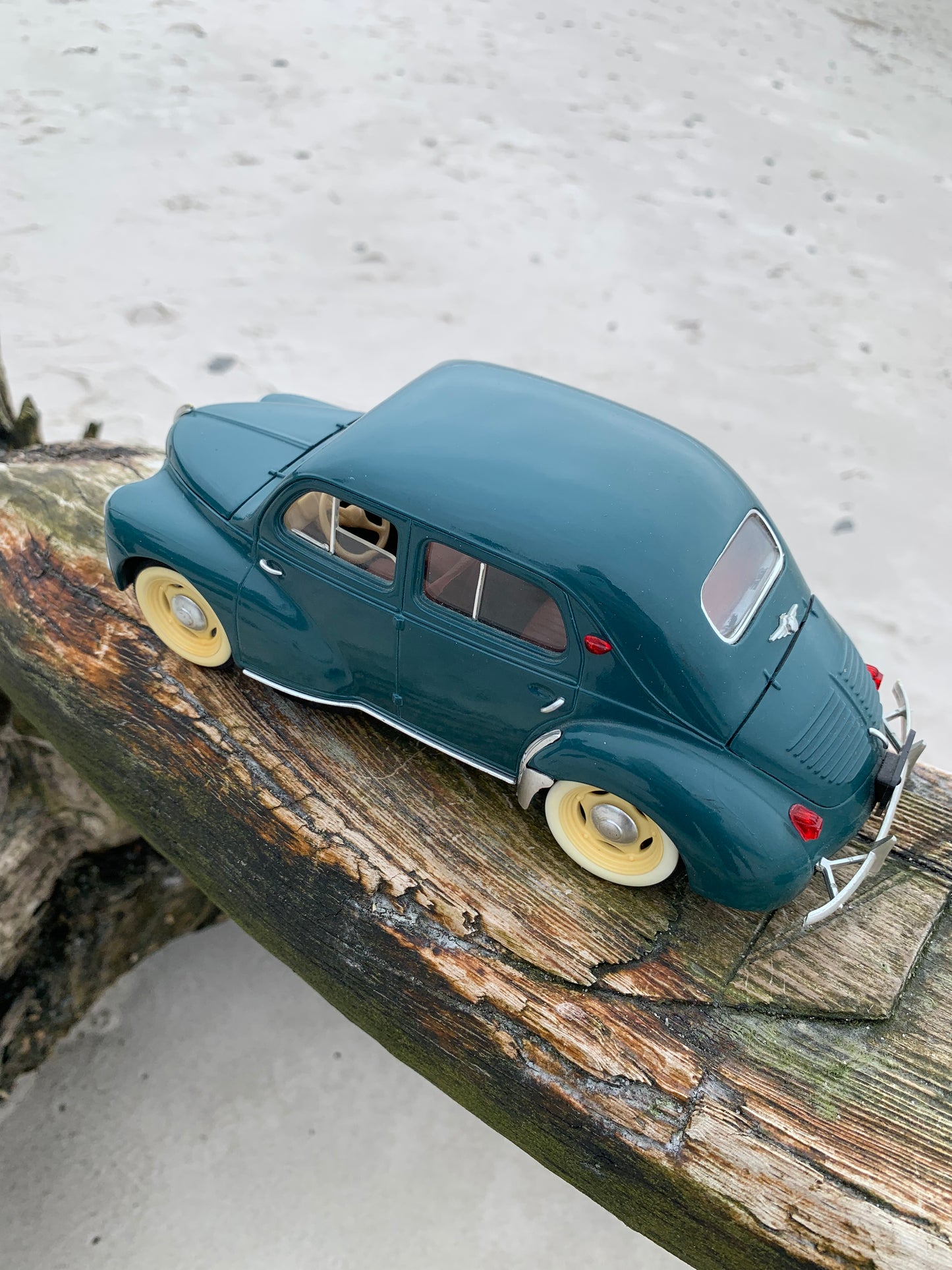 Renault 4 CV