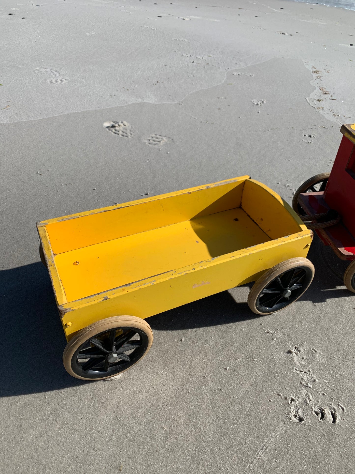 Stort BRIO tog med vogn