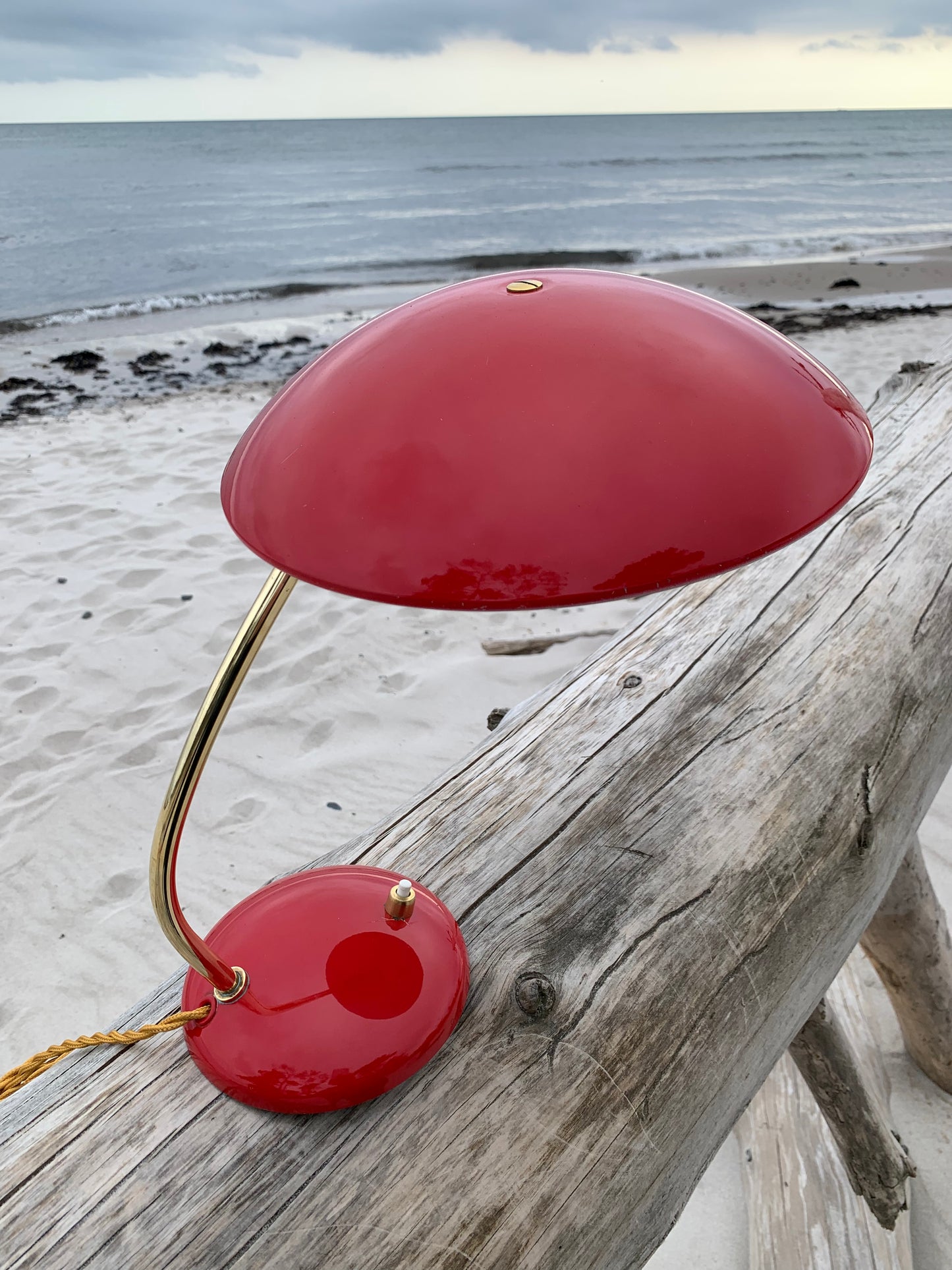 Kaiser Idell 6781 - Rød