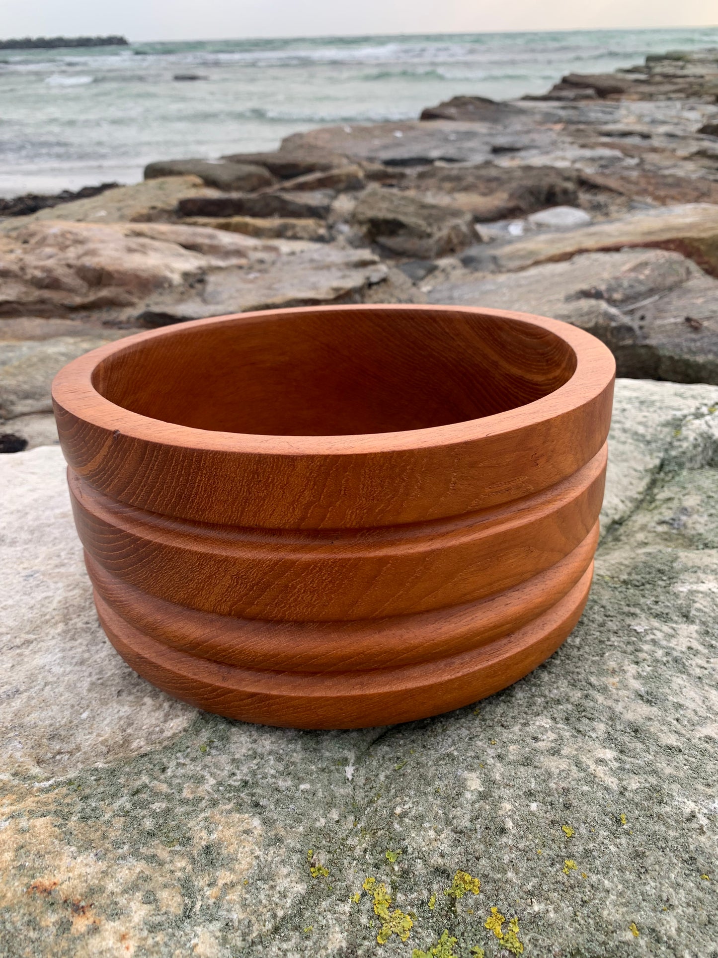 Skål i teak