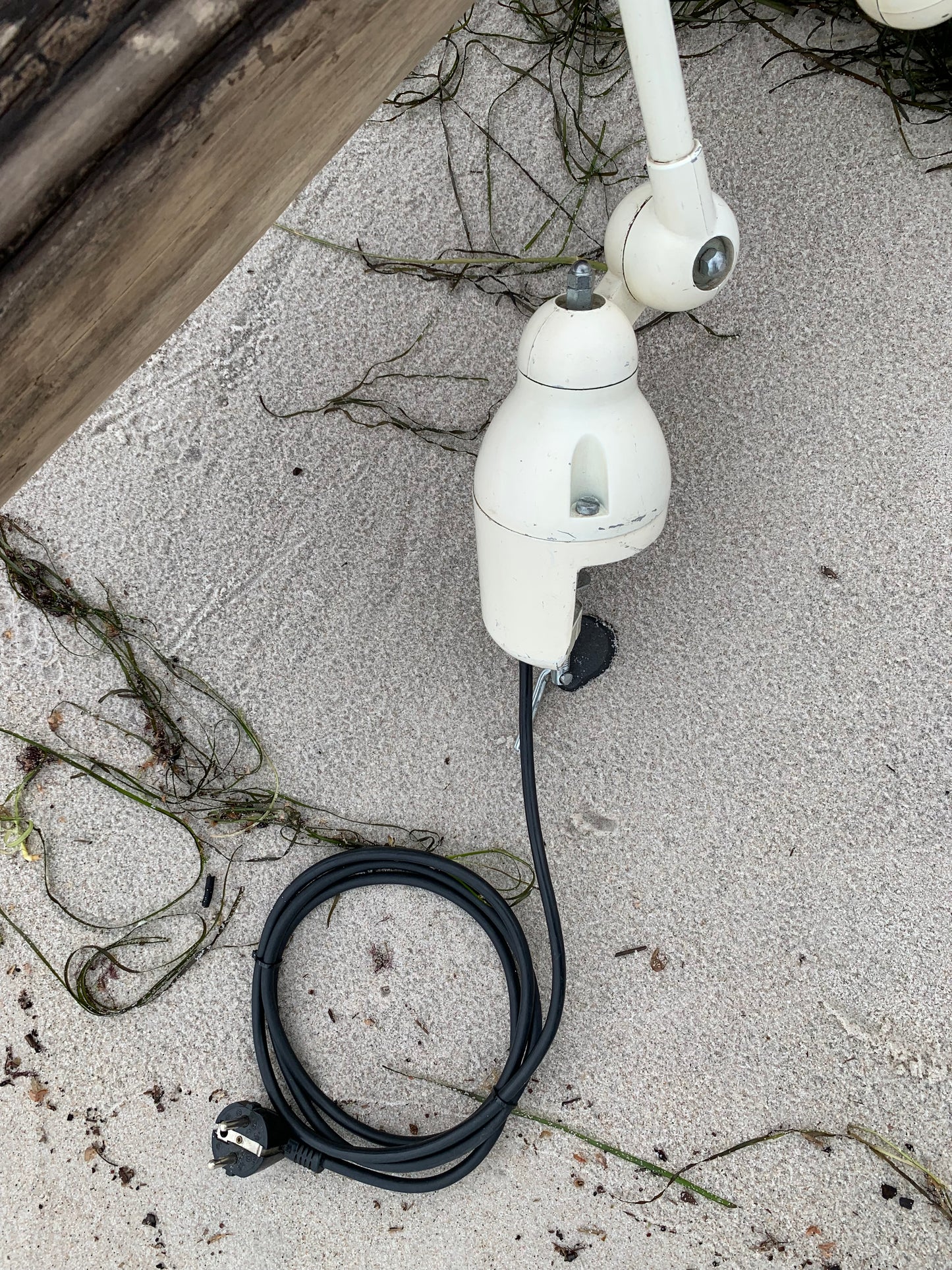 Jieldé lampe med 2 arme og bordbeslag