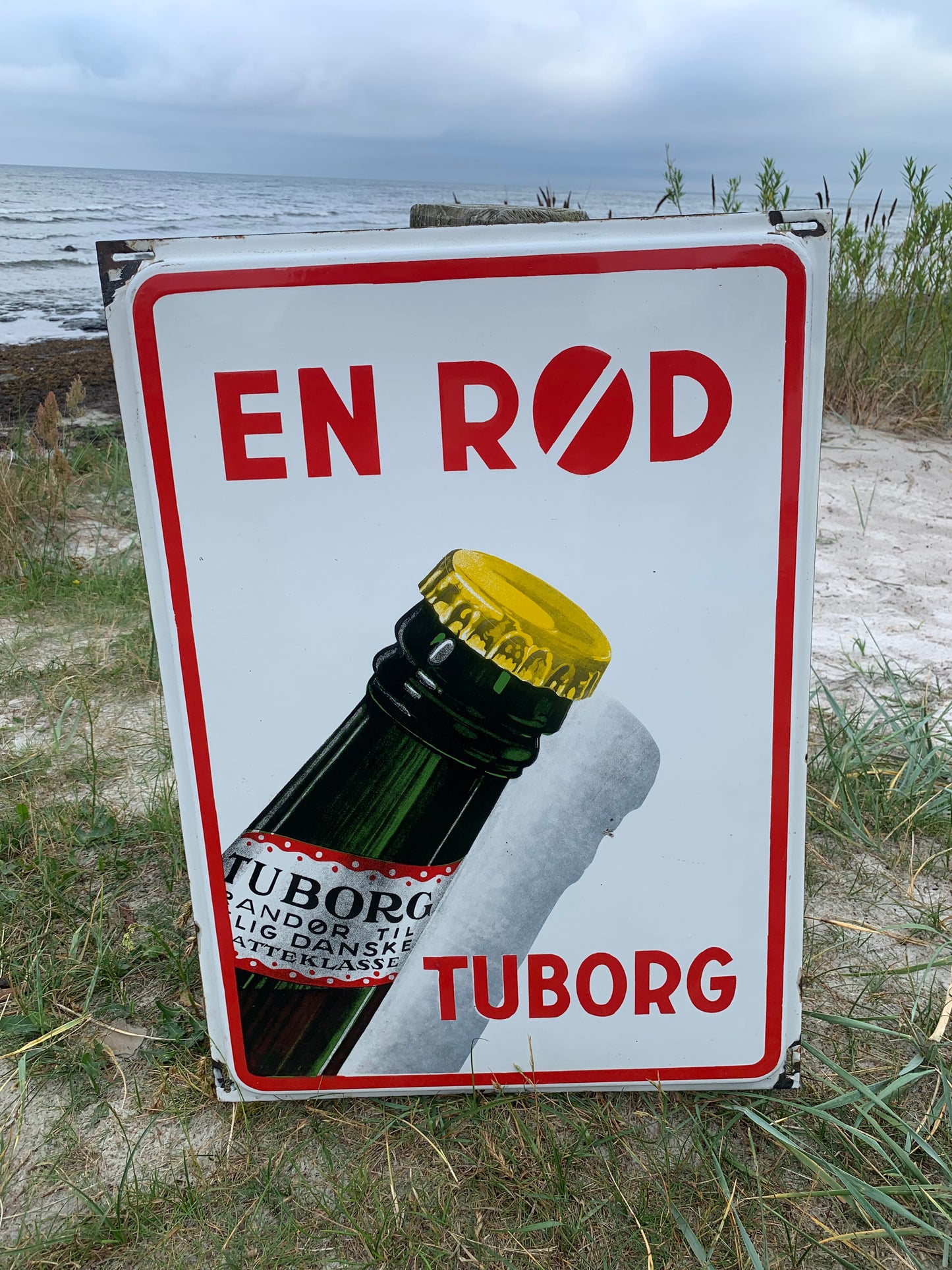 Emaljeskilt - “Rød Tuborg”