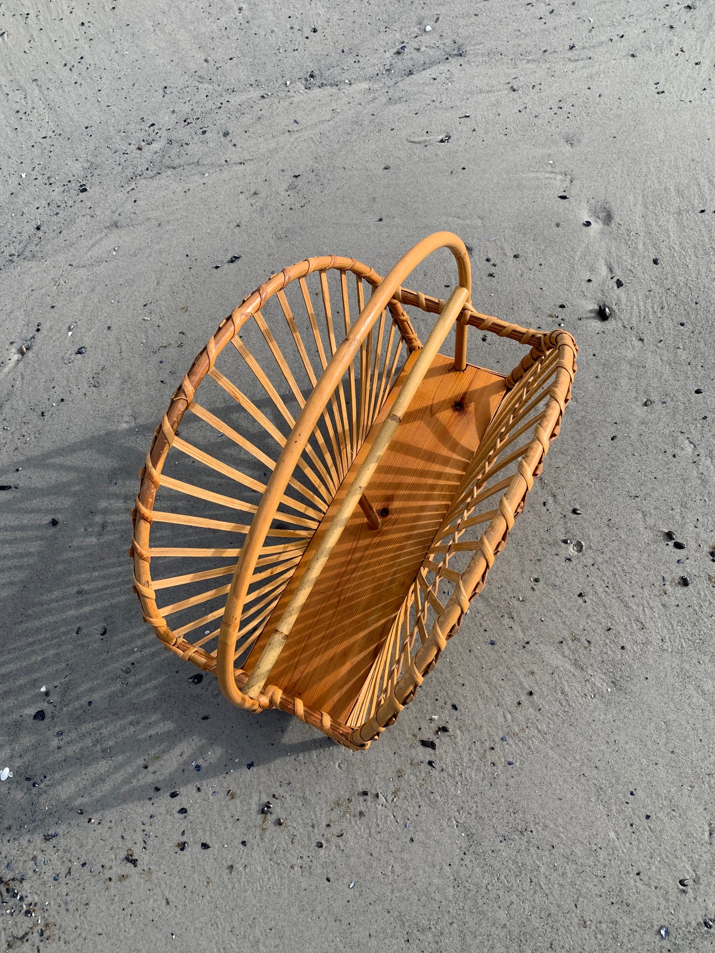 Magasin holder i bambus