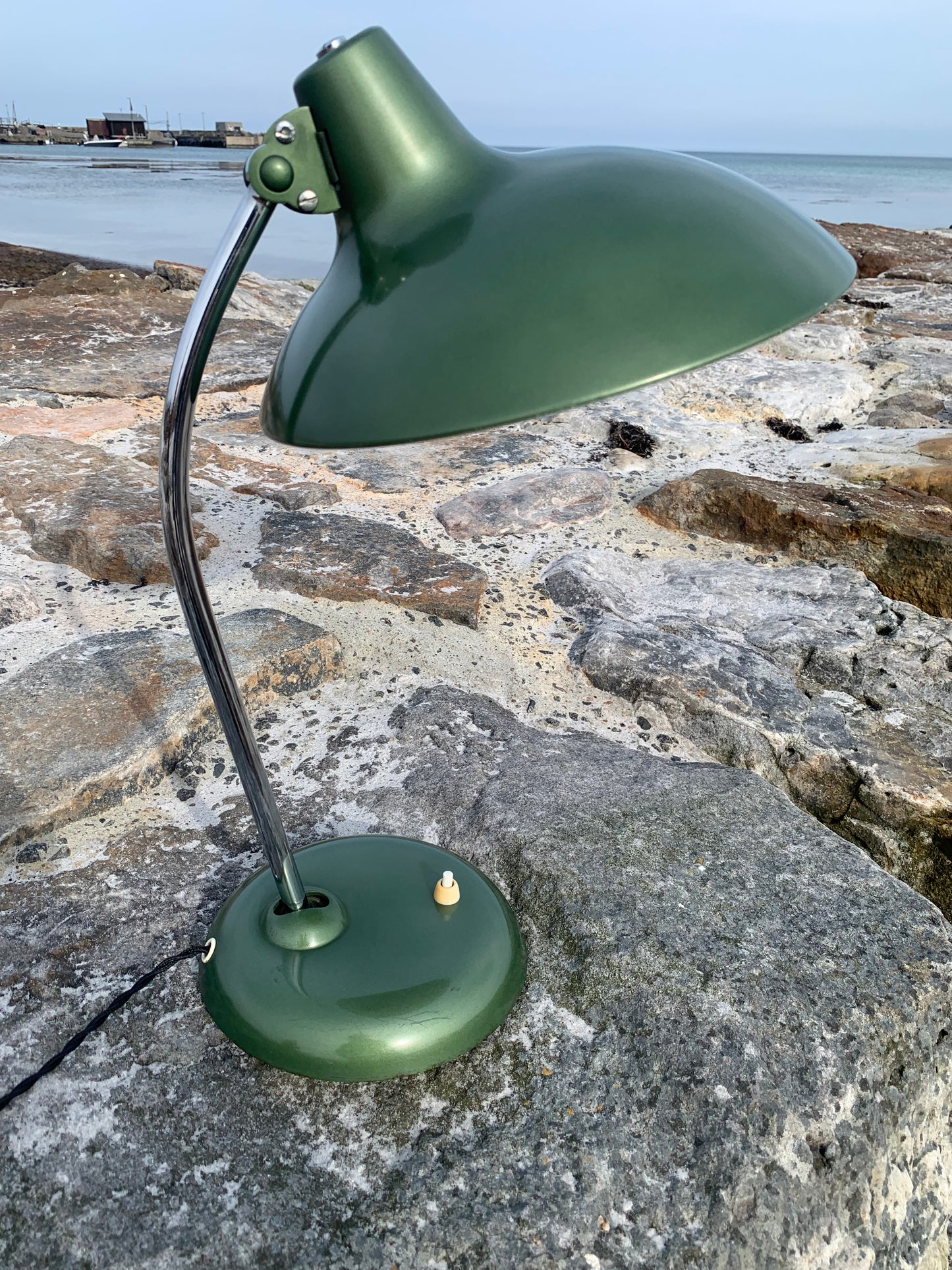Kaiser Idell 6786 - Original grøn