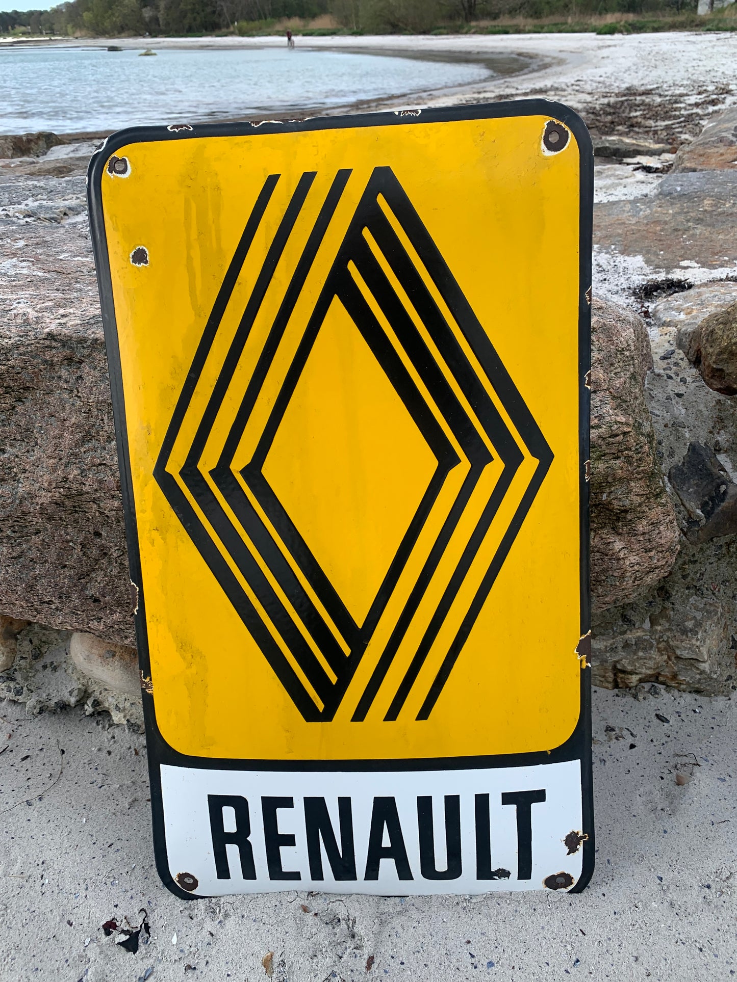 Emaljeskilt med en sjov historie