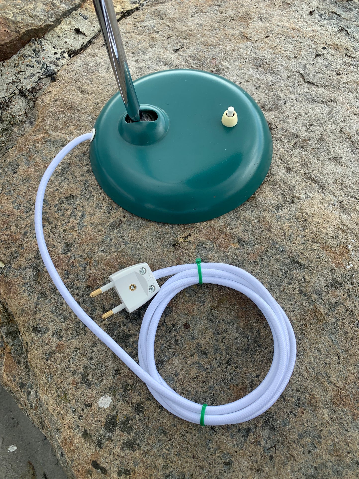 Kaiser Idell 6786 - Original grøn