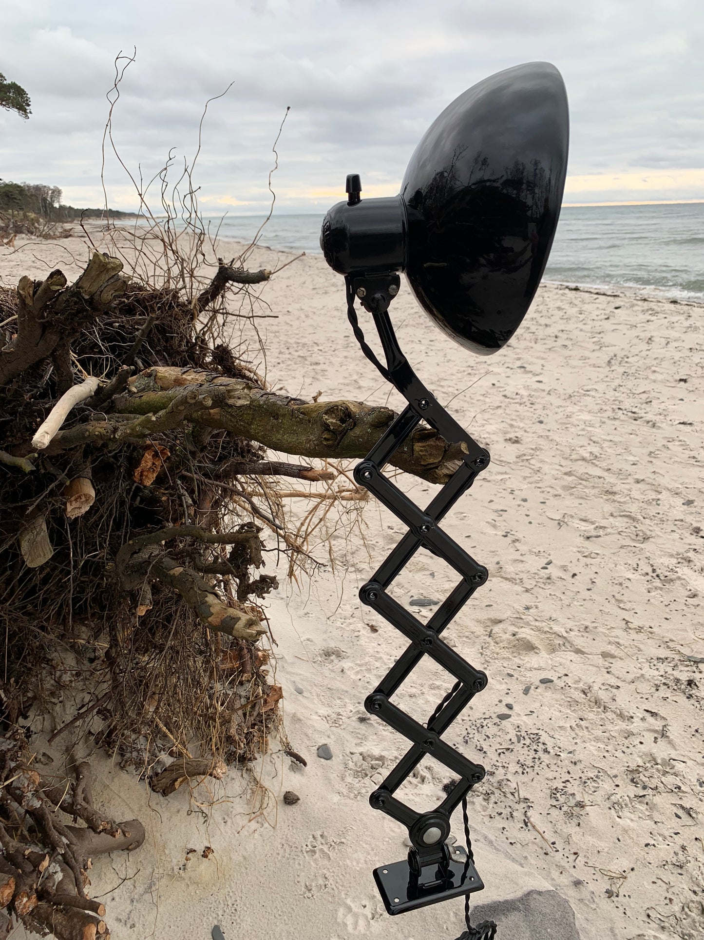 Kaiser Idell 6718 - Sort