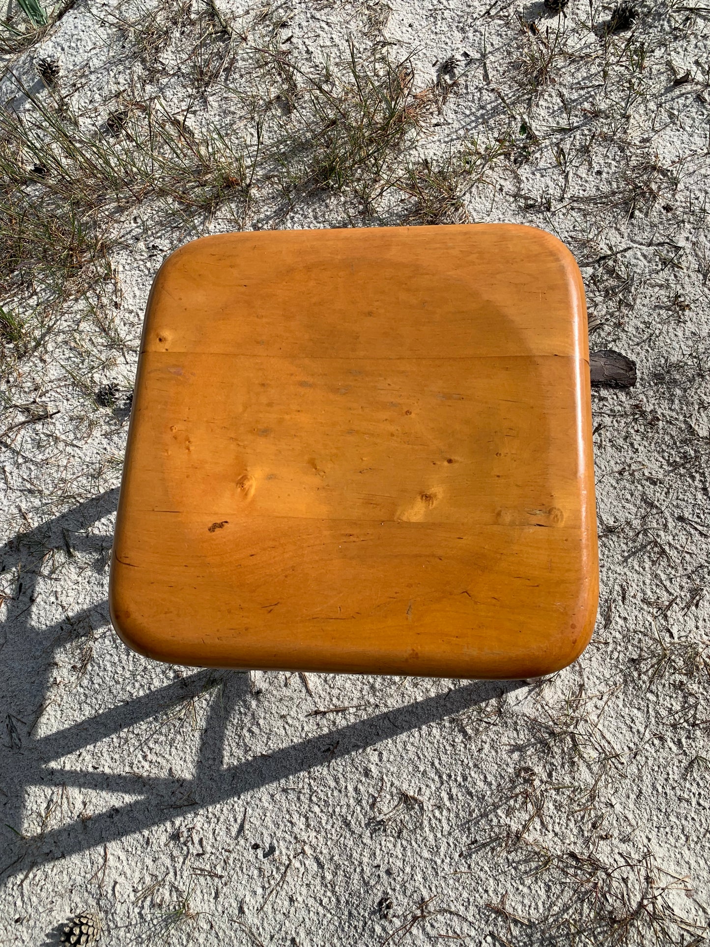 Klassisk taburet