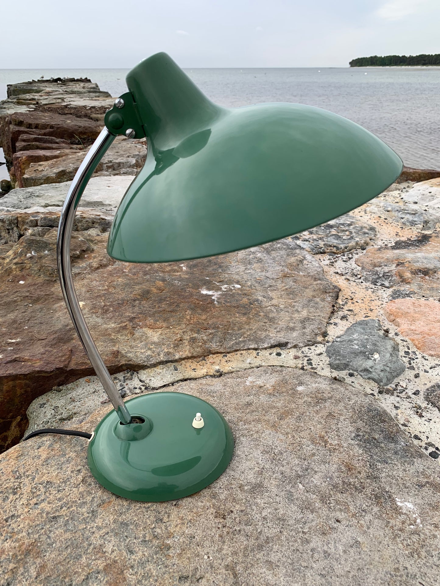 Kaiser Idell 6786 - Original grøn