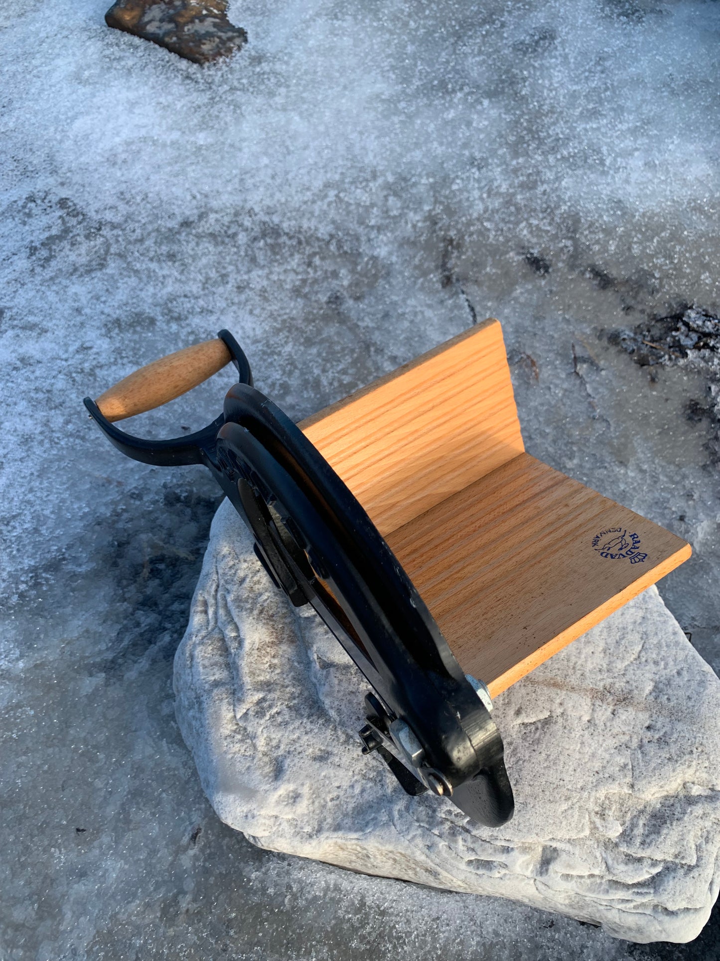Raadvad brødskærer