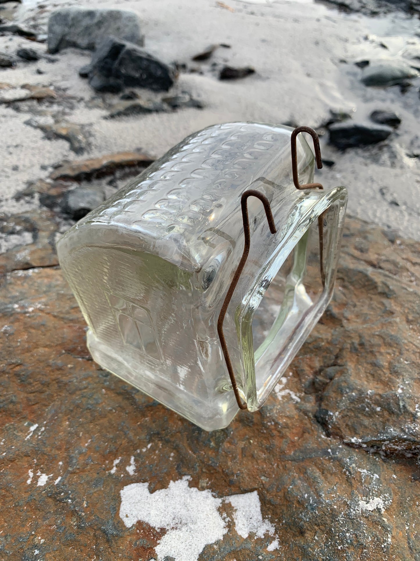 Fuglebadekar i glas