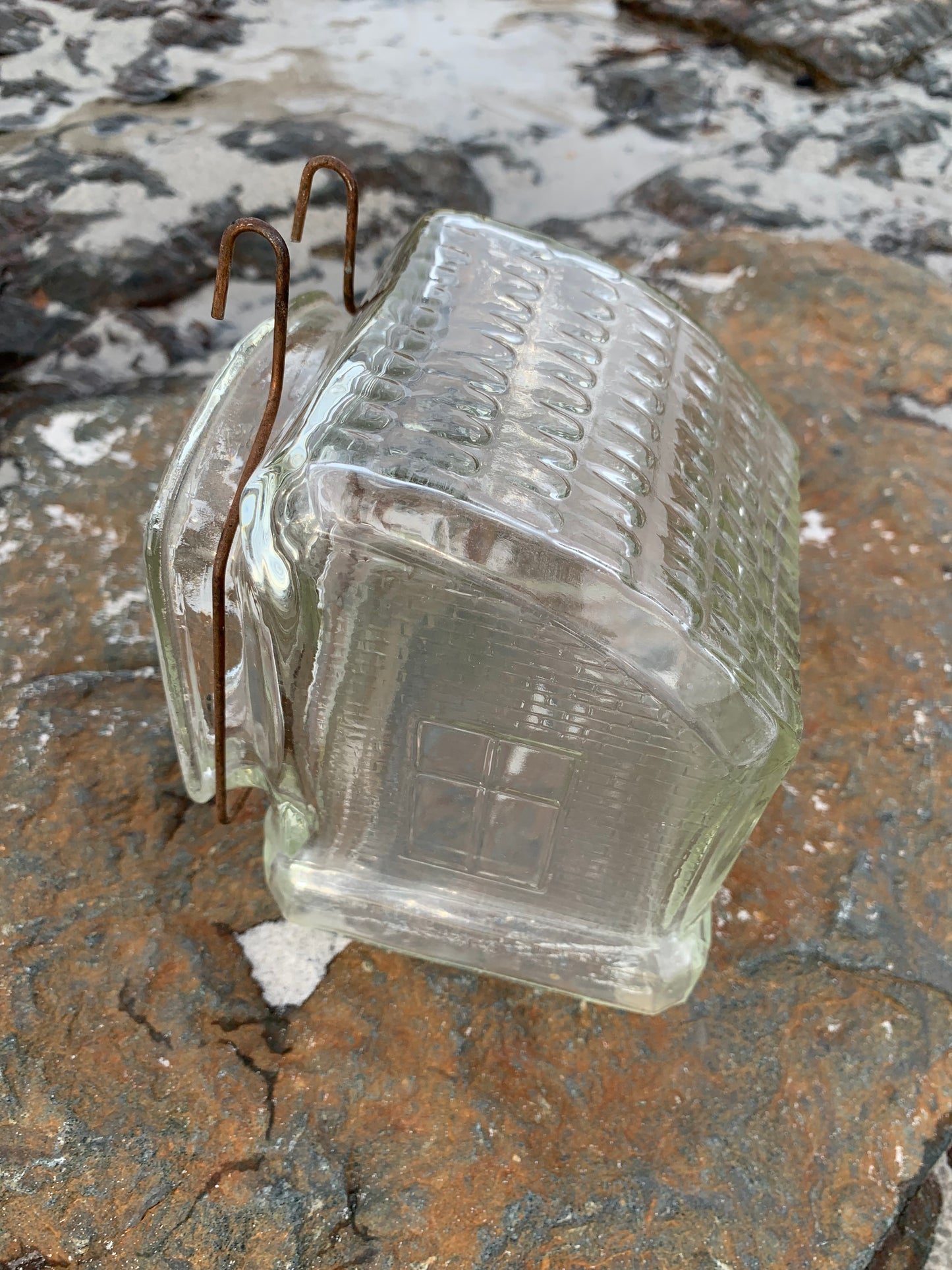 Fuglebadekar i glas