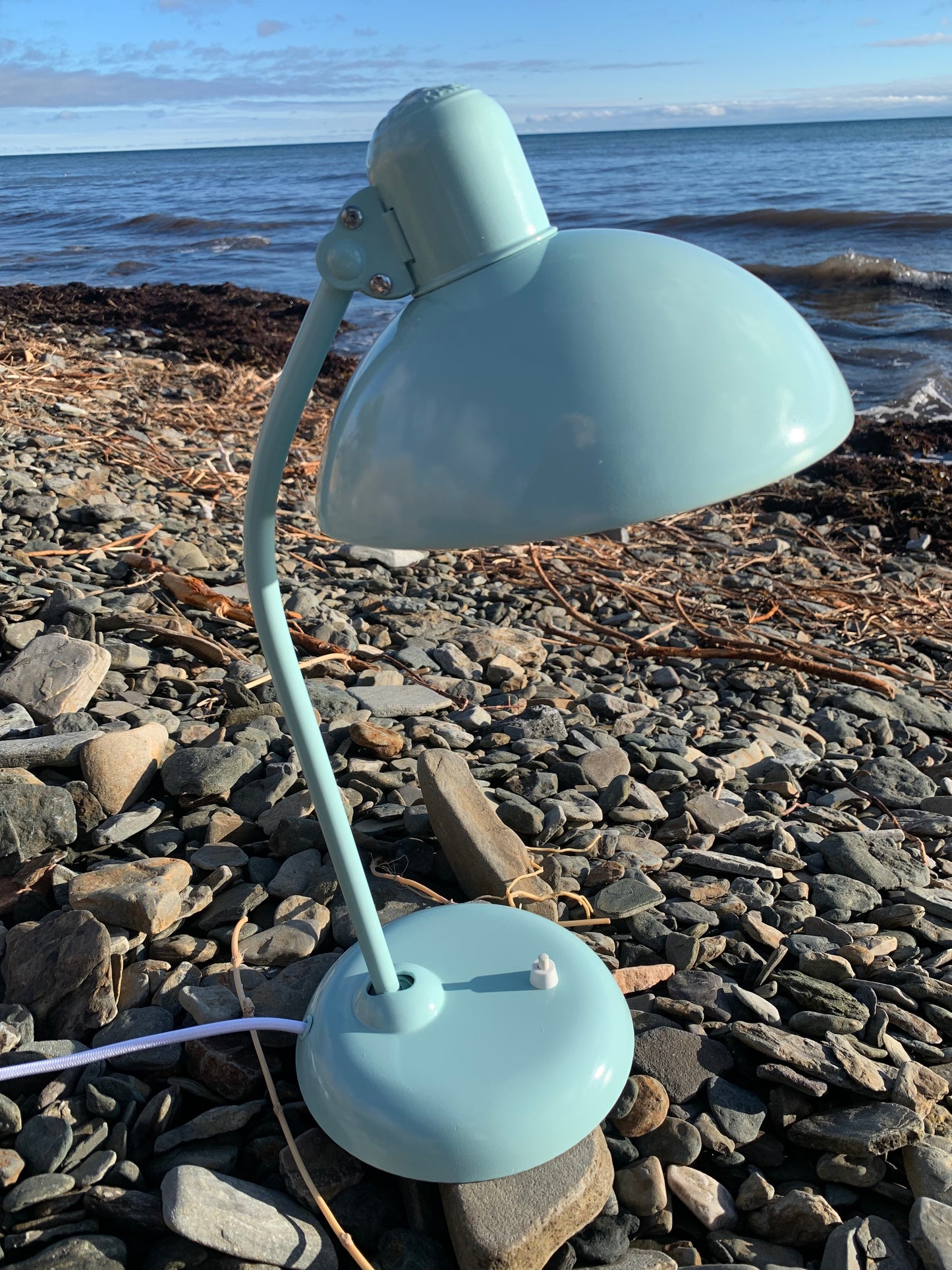 Kaiser Idell 6556 - lyseblå
