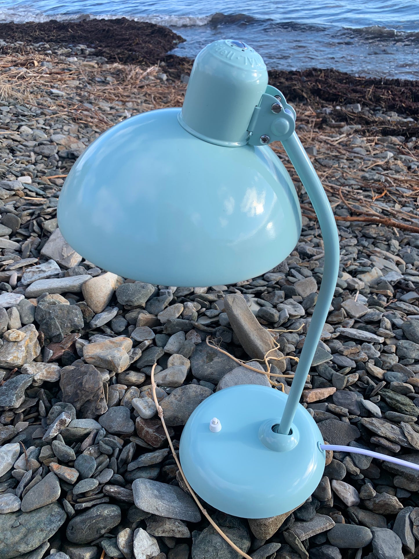 Kaiser Idell 6556 - lyseblå