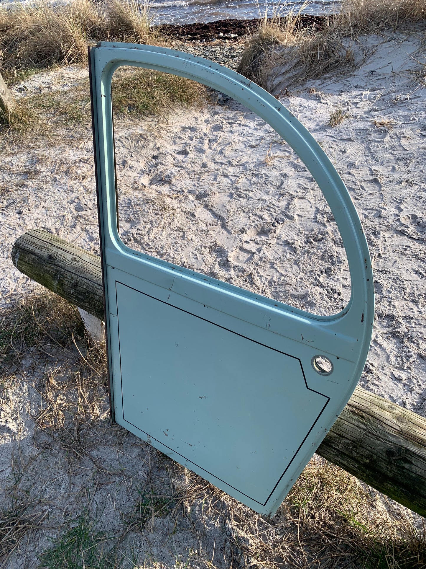 Dekorativ dør fra Citroën 2 CV