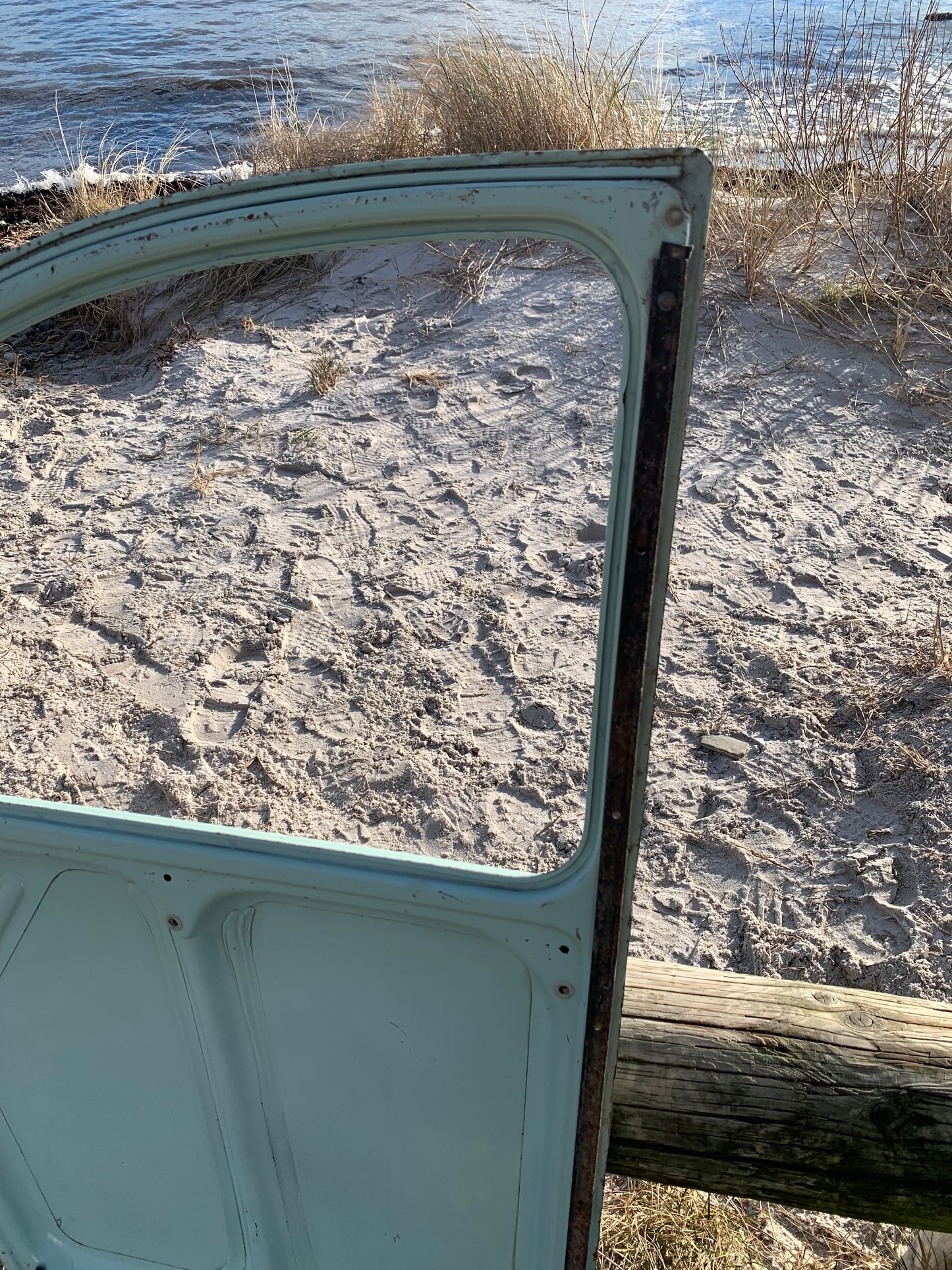 Dekorativ dør fra Citroën 2 CV