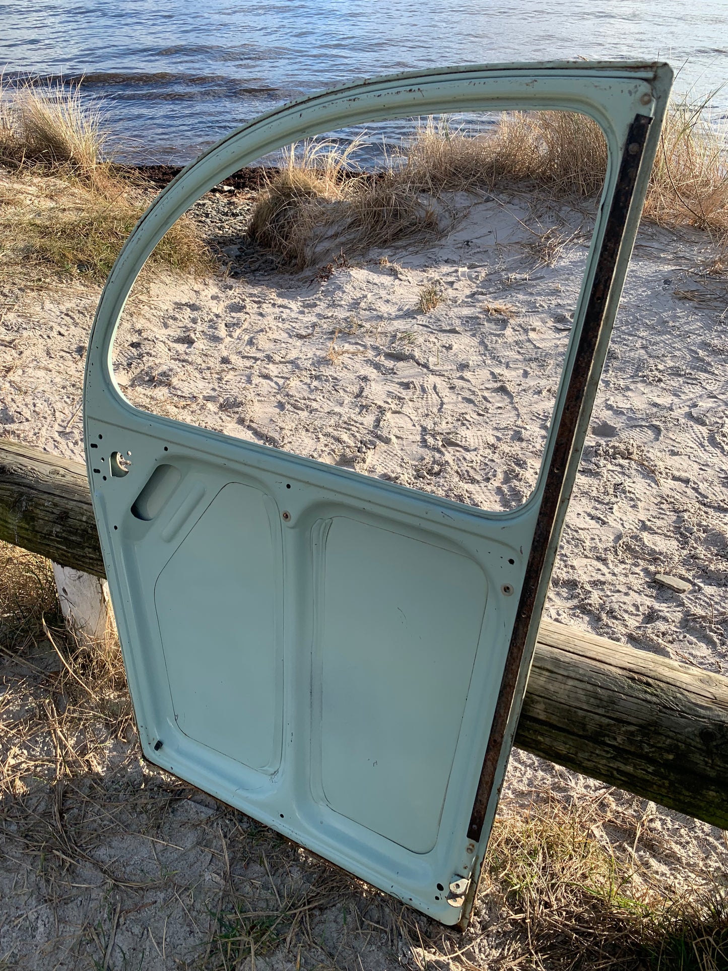 Dekorativ dør fra Citroën 2 CV