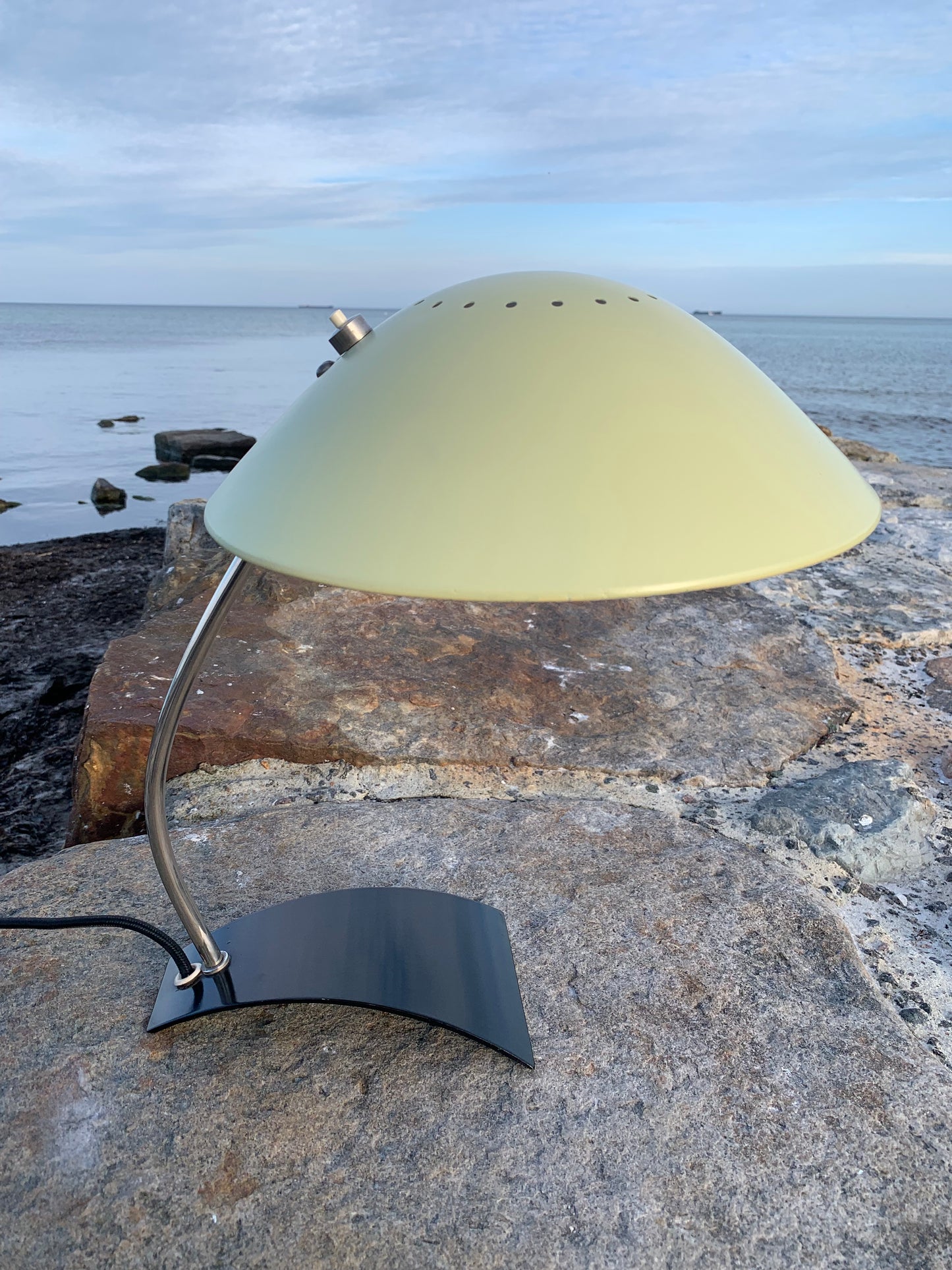 Kaiser Idell 6840 - Gul/Grøn
