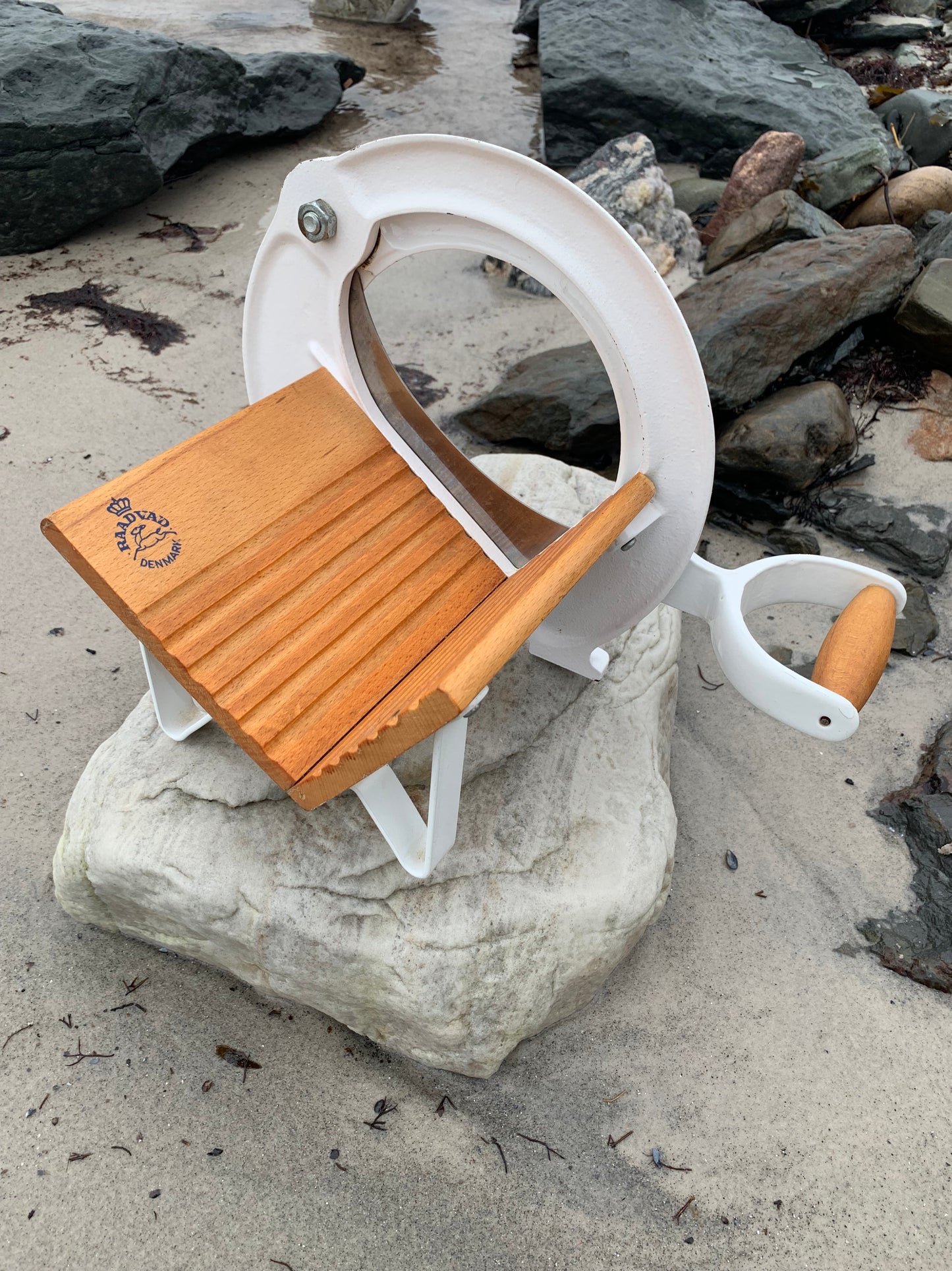 Raadvad brødskærer