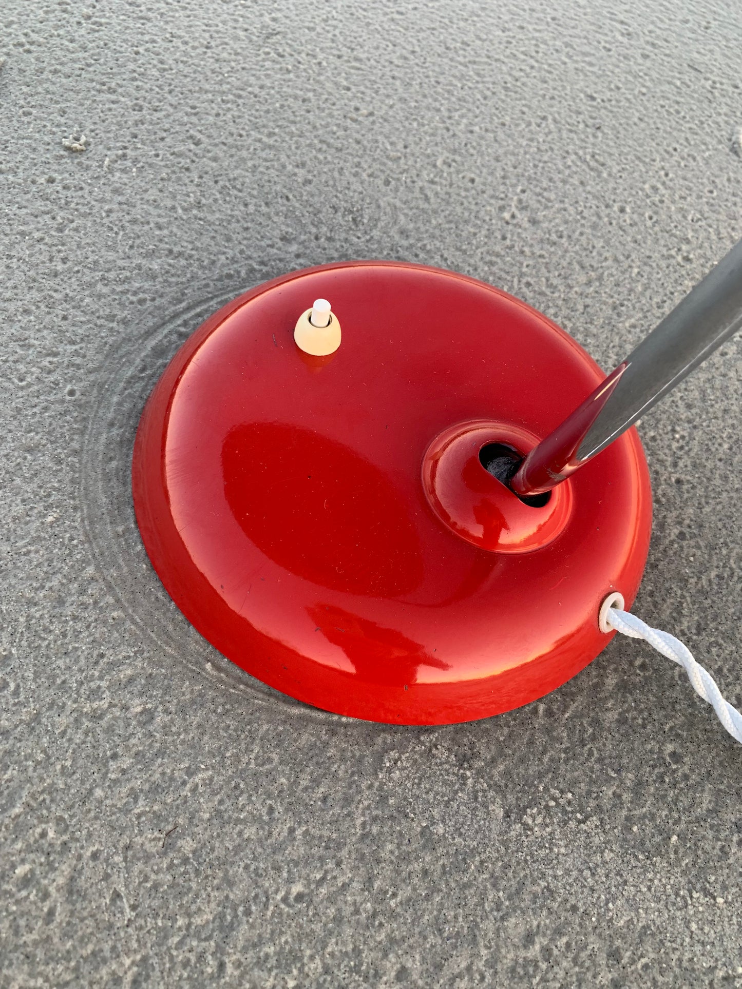 Kaiser Idell 6786 - Original rød