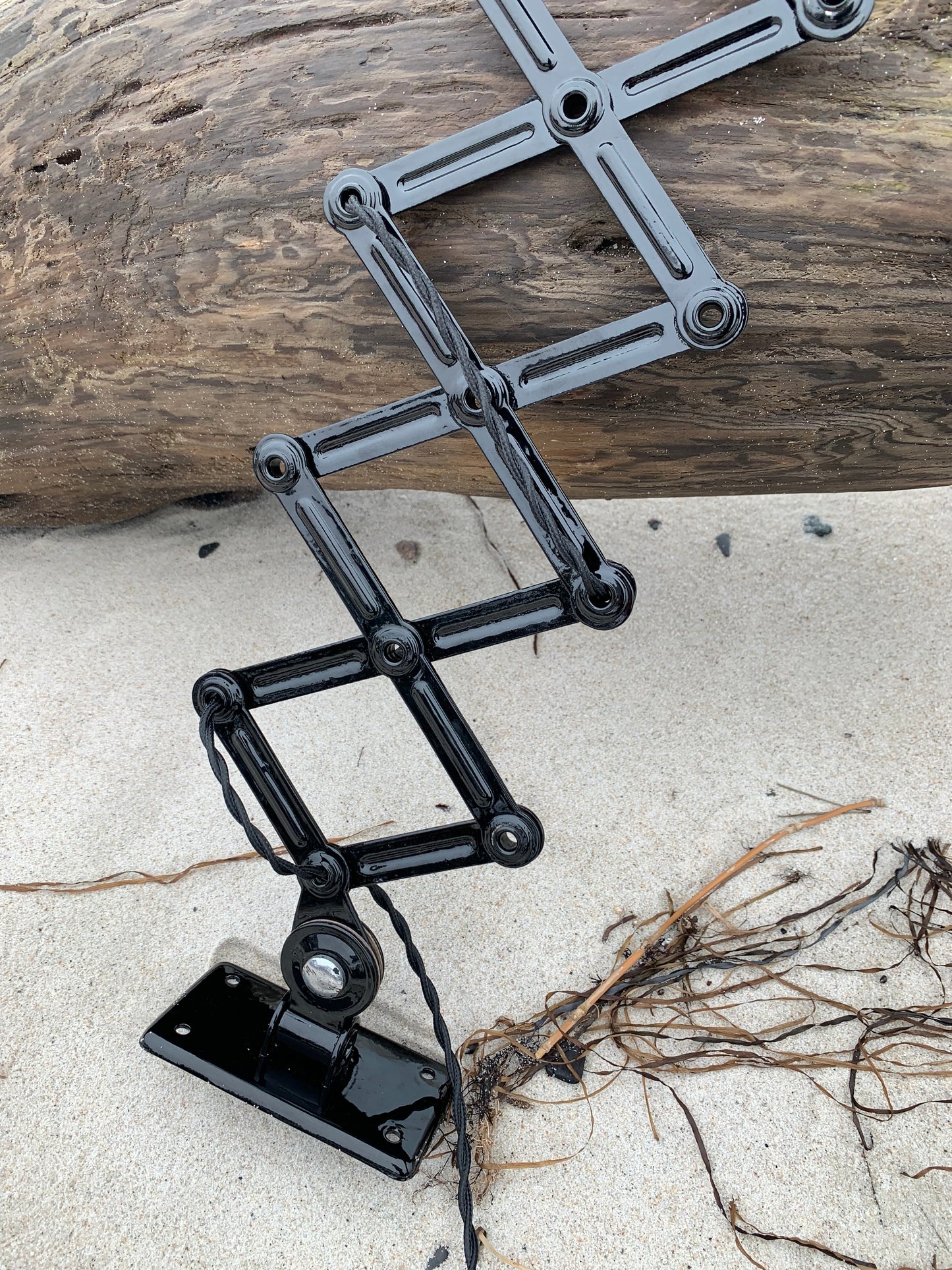 Kaiser Idell 6582 - Sort