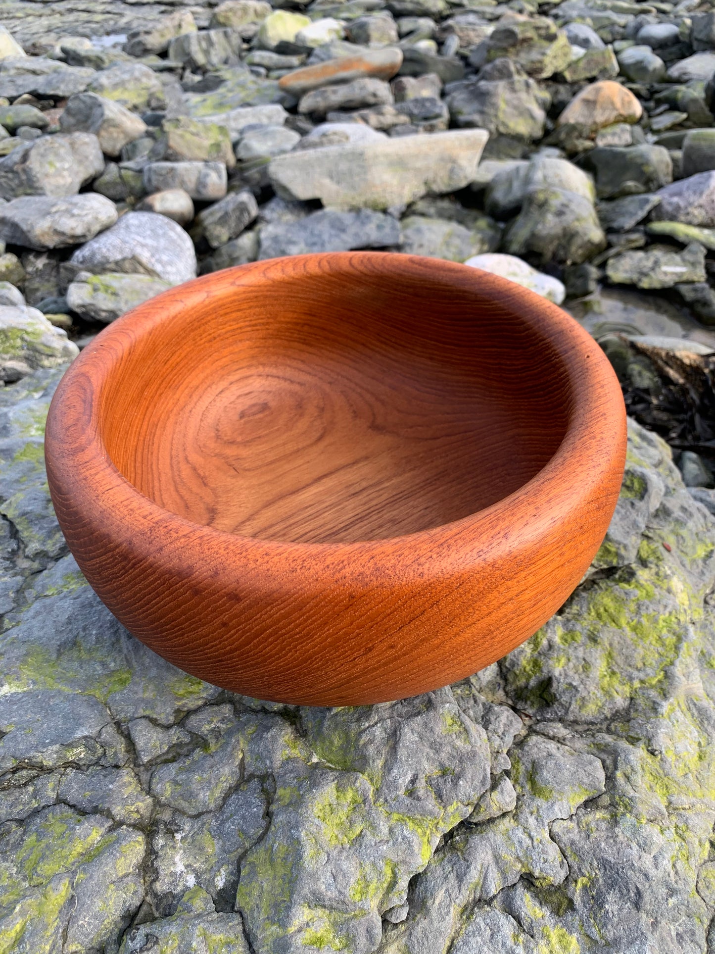 Skål i teak