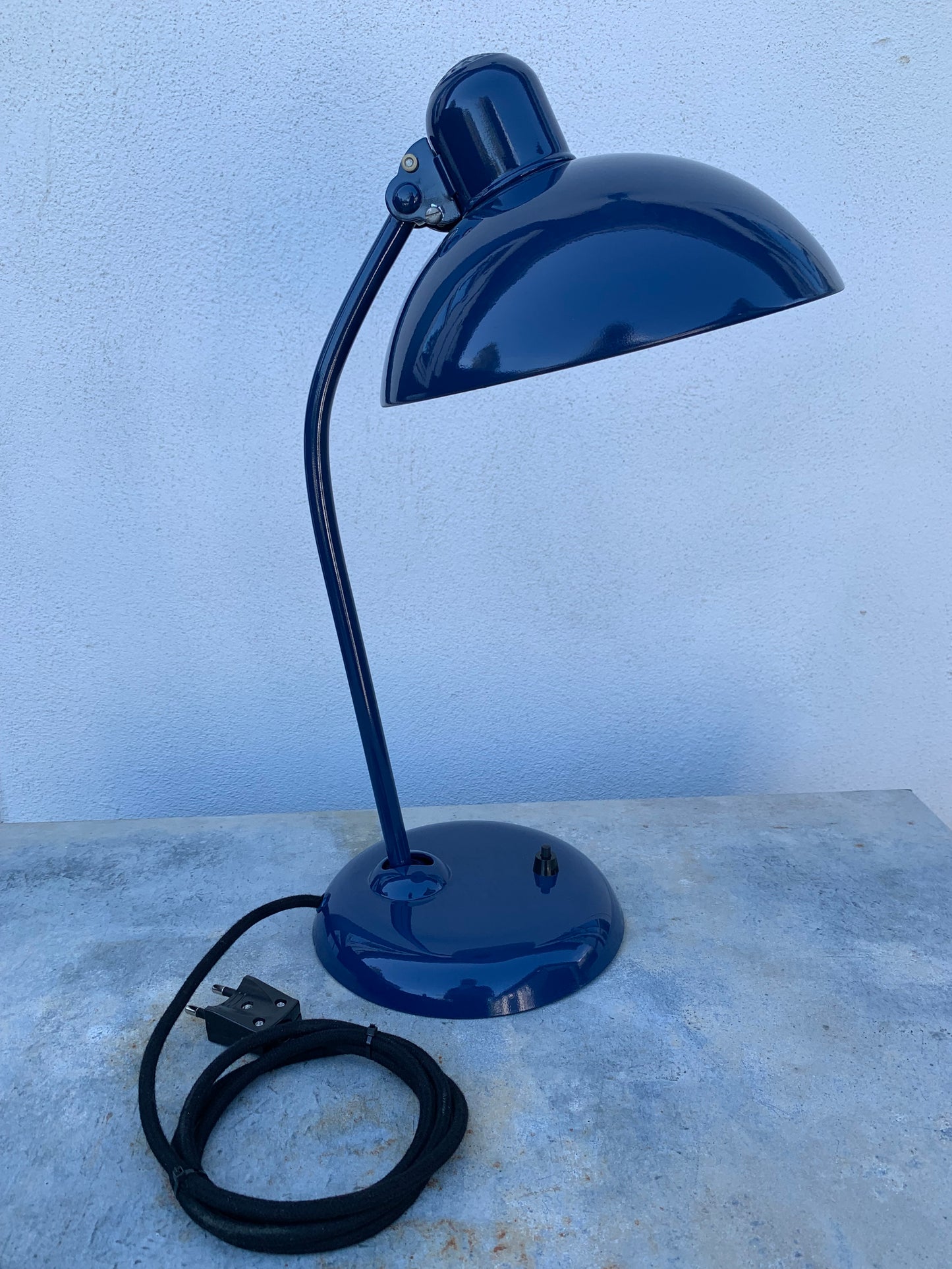 Kaiser Idell 6556 - Blå