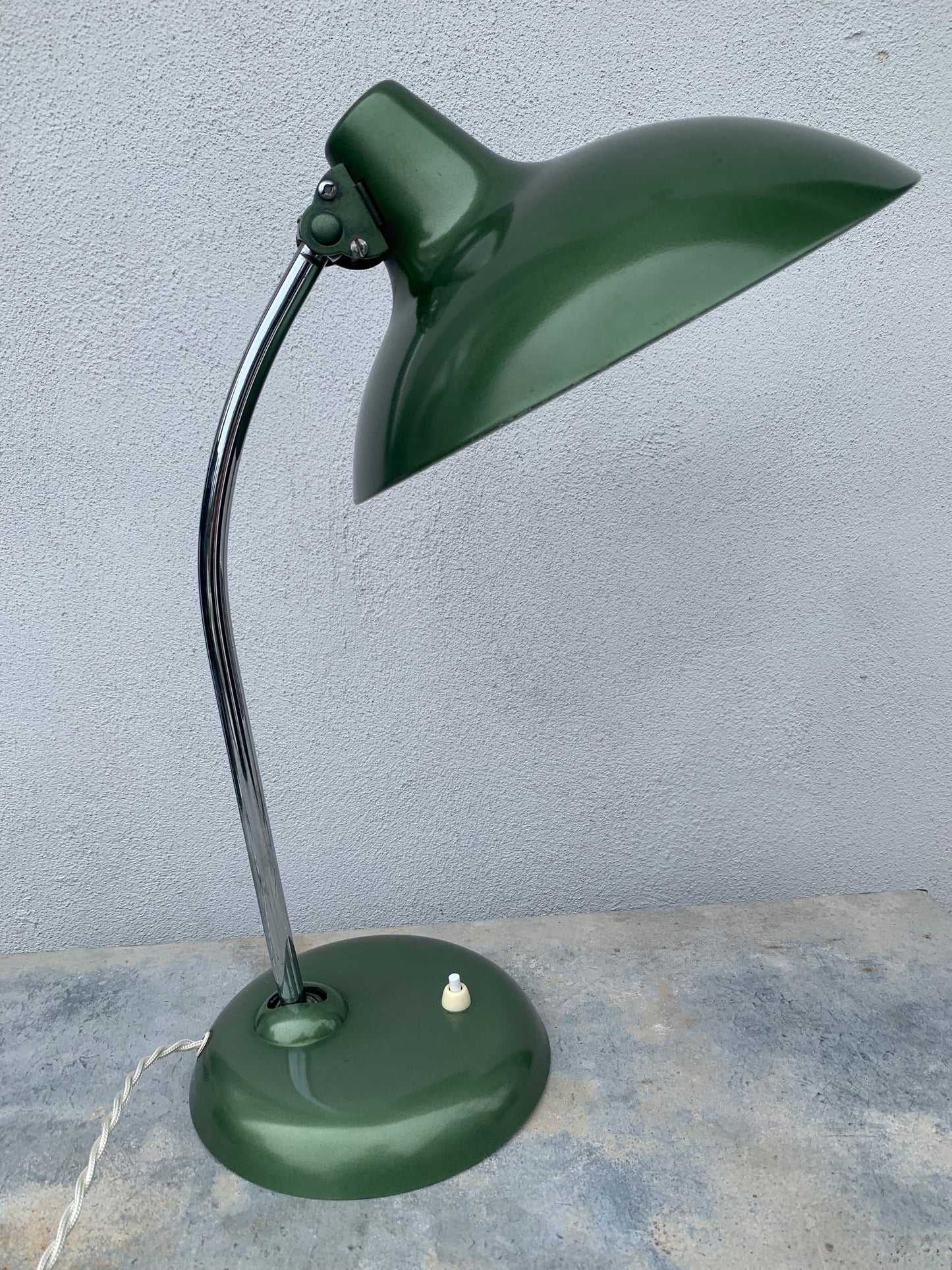 Kaiser Idell 6786 - Original grøn