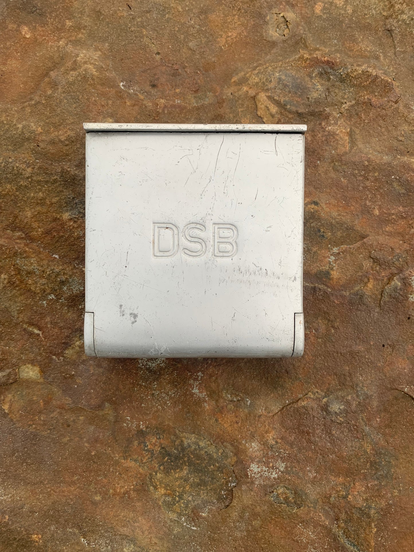 DSB askebæger med logo