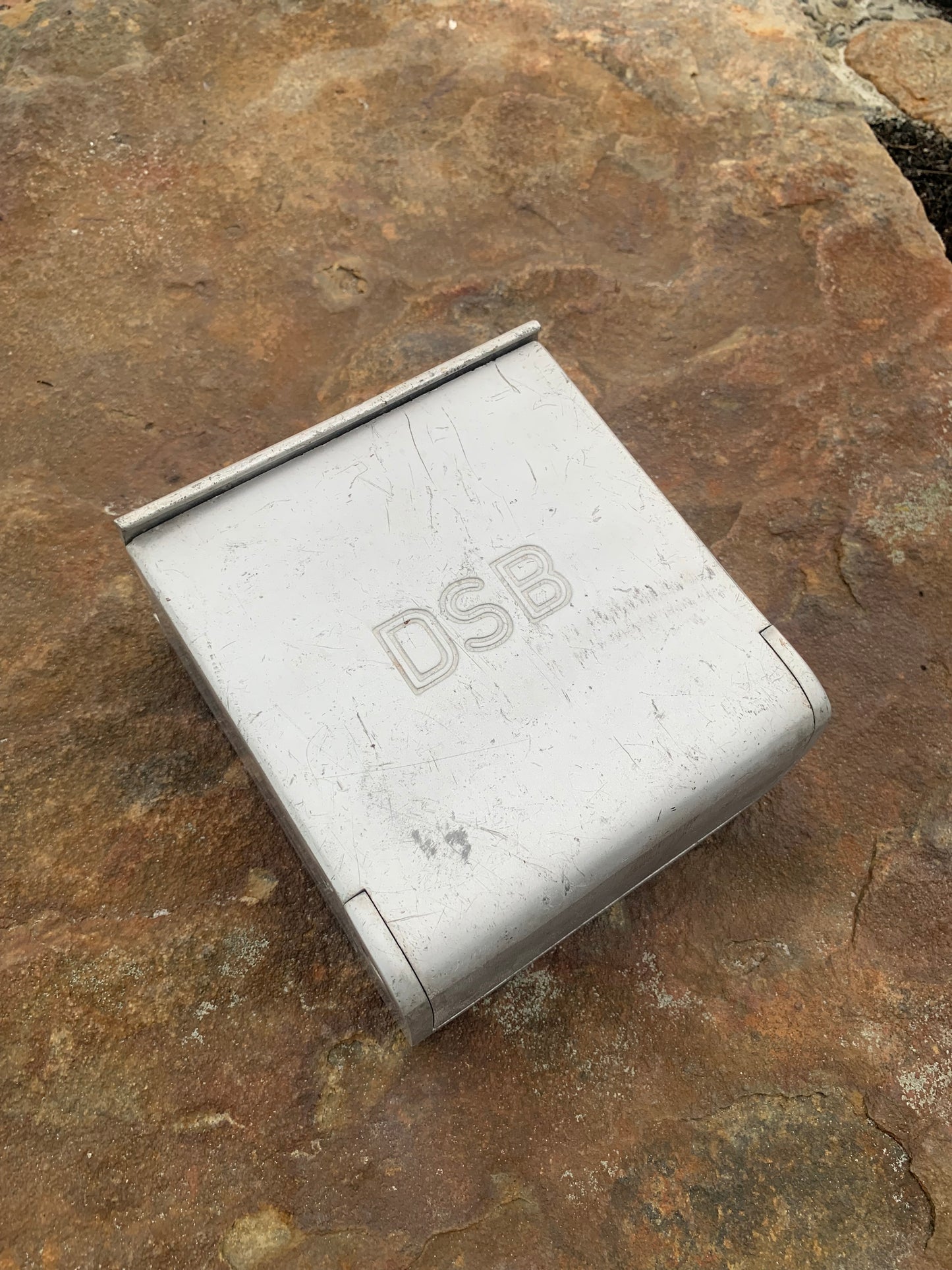 DSB askebæger med logo