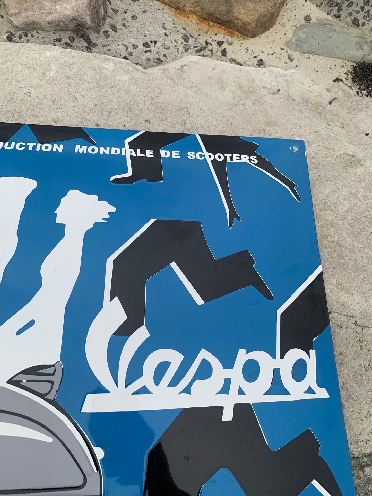 Vespa emaljeskilt (hvælvet)