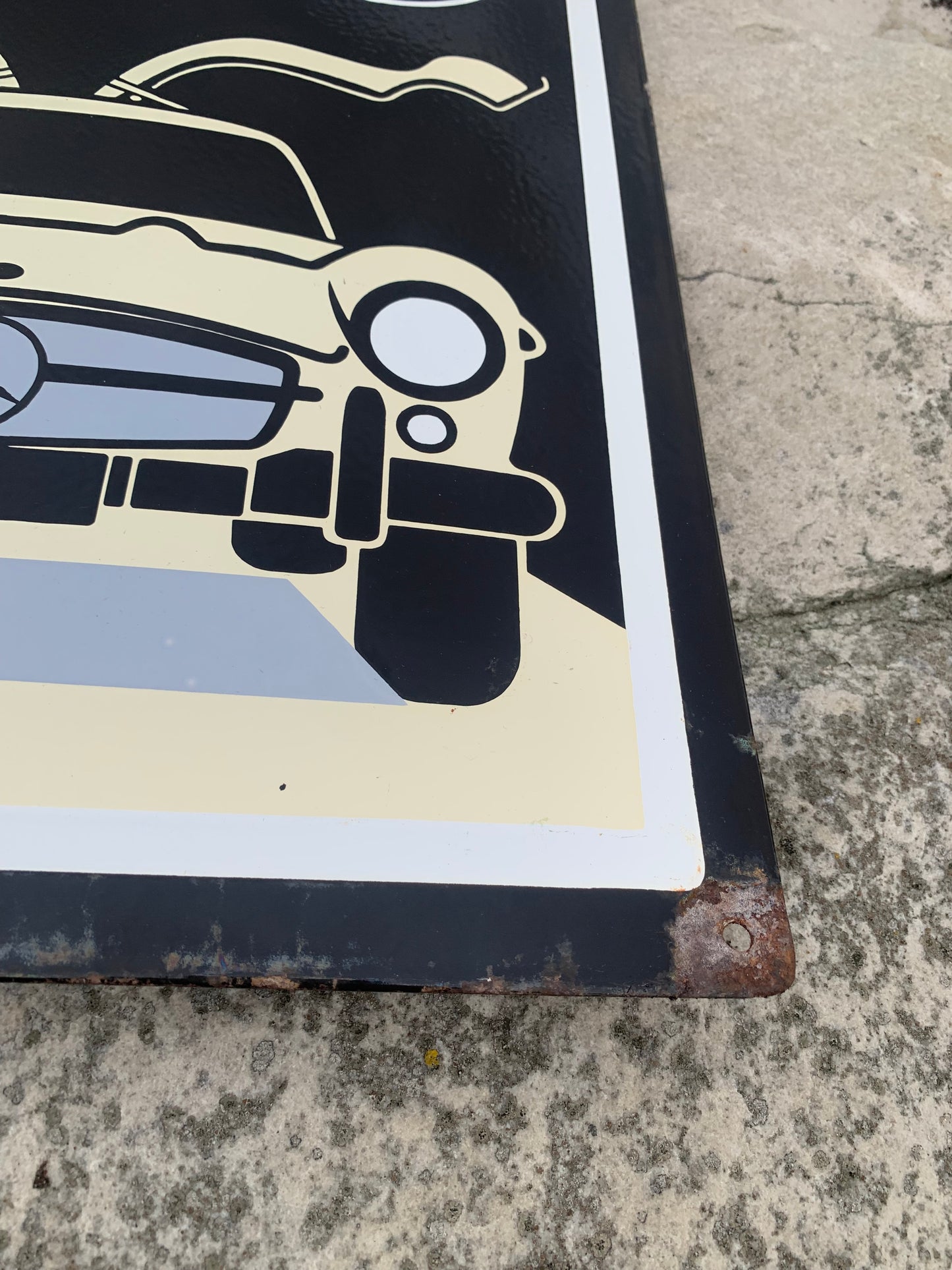 Mercedes emaljeskilt (hvælvet)