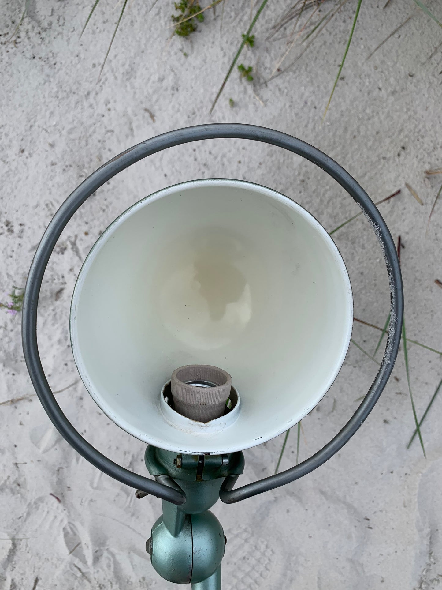 Jieldé med 2 arme og bordbeslag - Grøn