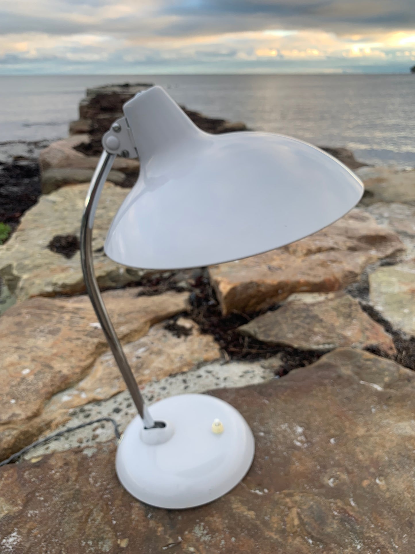 Kaiser Idell 6786 - Original lys grå