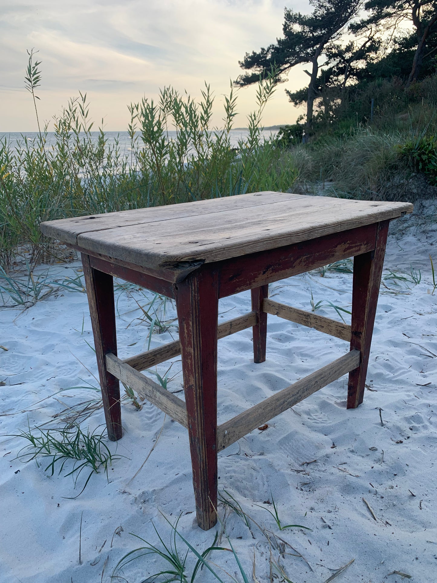 Bord fra 1800 tallet