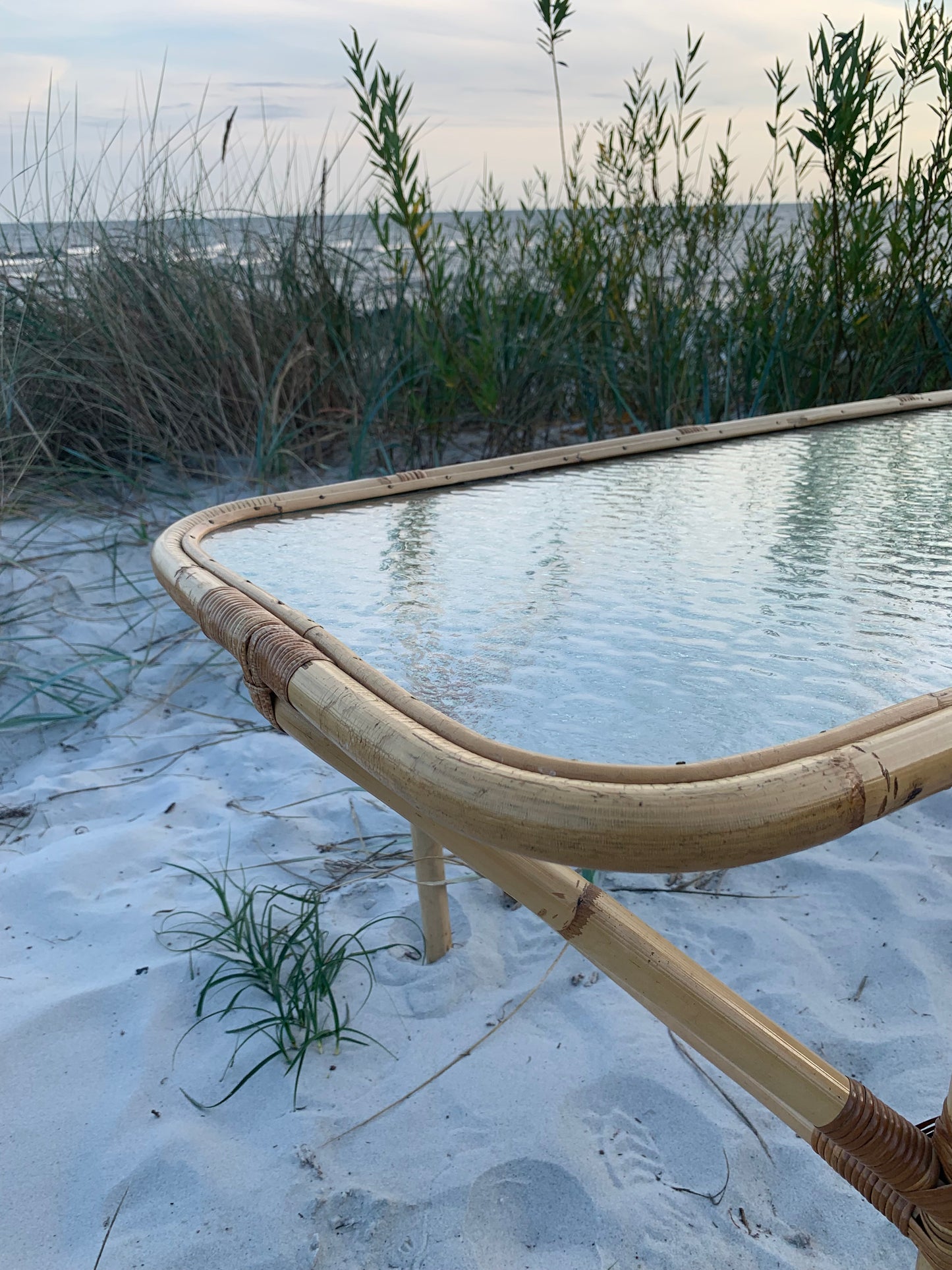 Bambusbord med glasplade