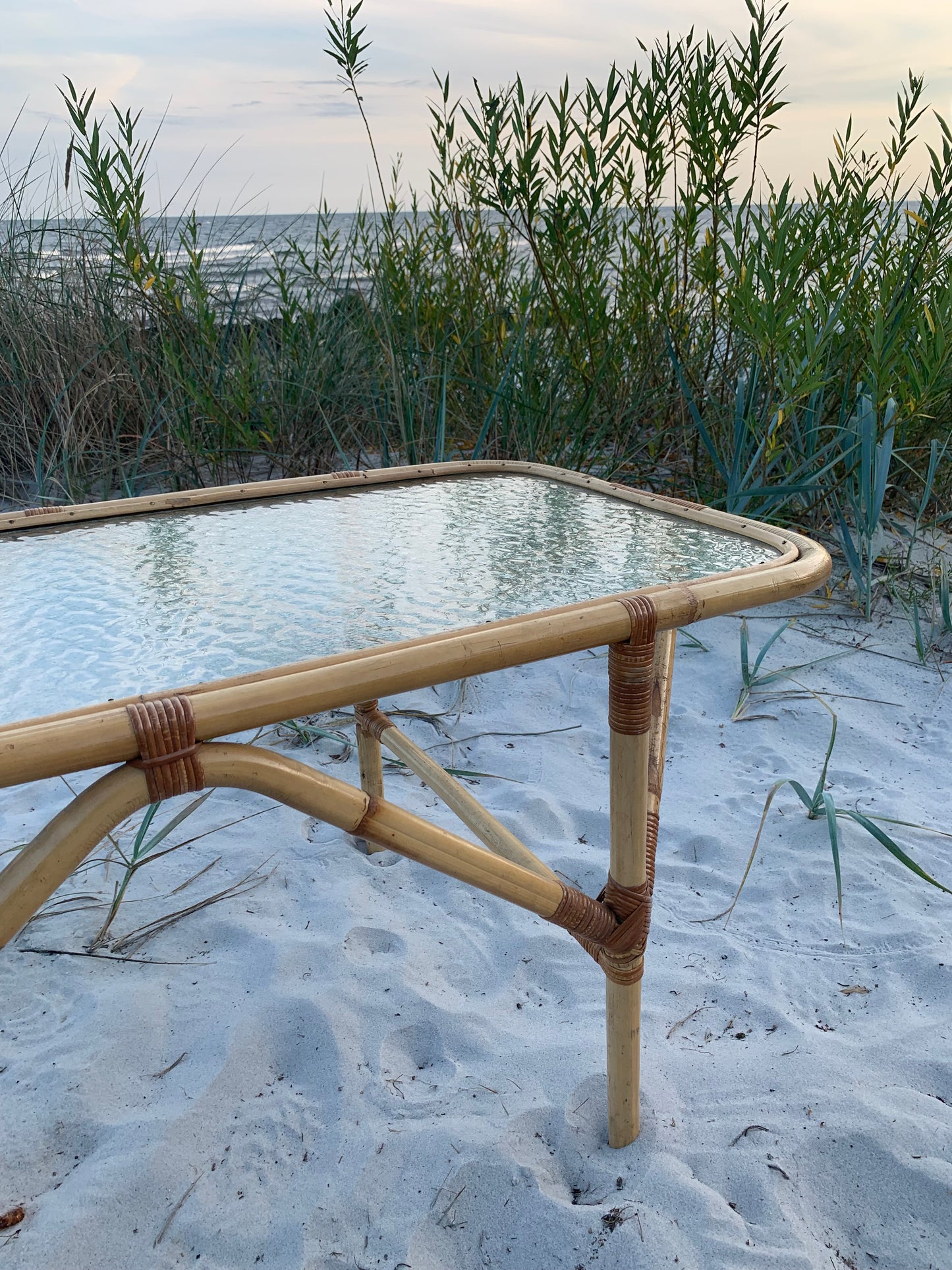 Bambusbord med glasplade