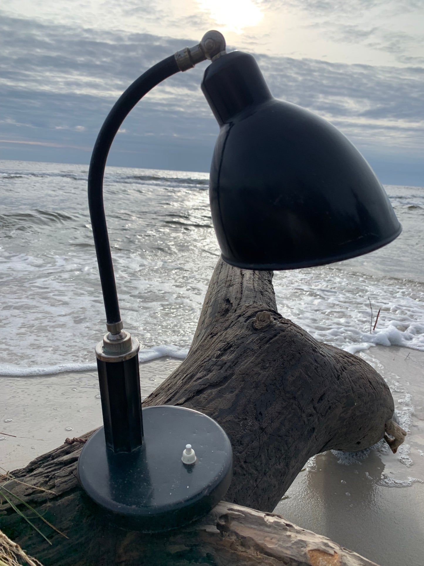 Molitor lampe designet af Christian Dell