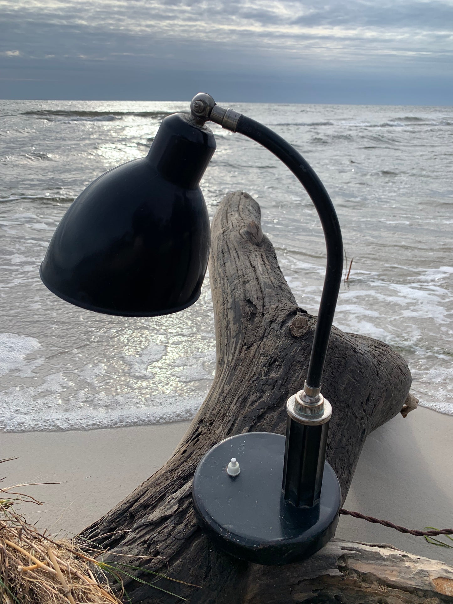 Molitor lampe designet af Christian Dell