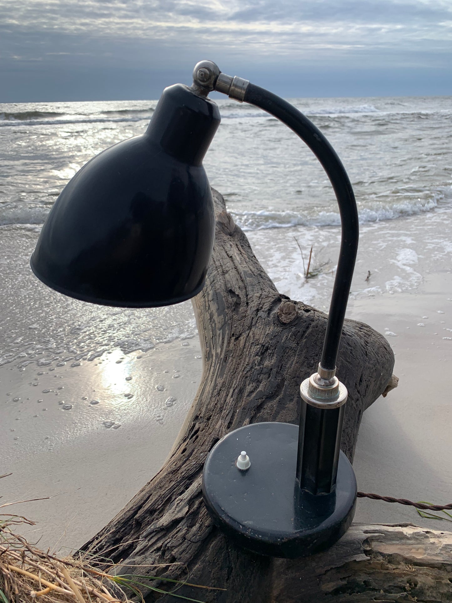 Molitor lampe designet af Christian Dell
