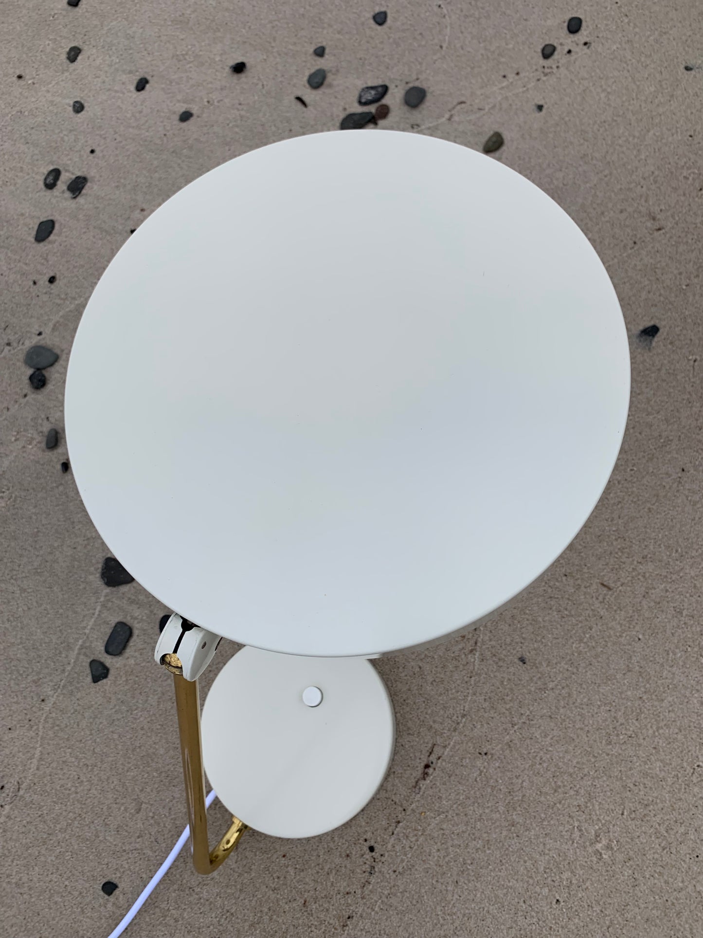 Kaiser Idell 6885 - Creme/messing