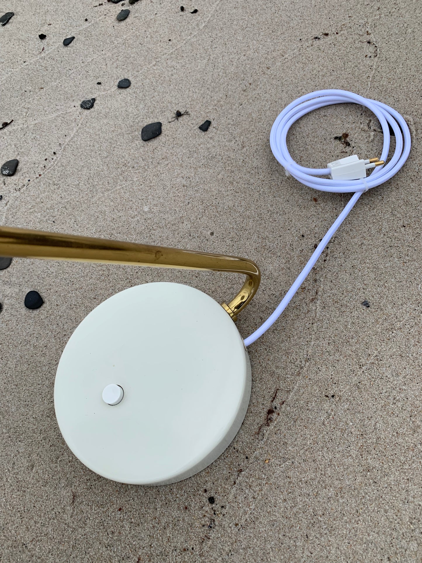 Kaiser Idell 6885 - Creme/messing