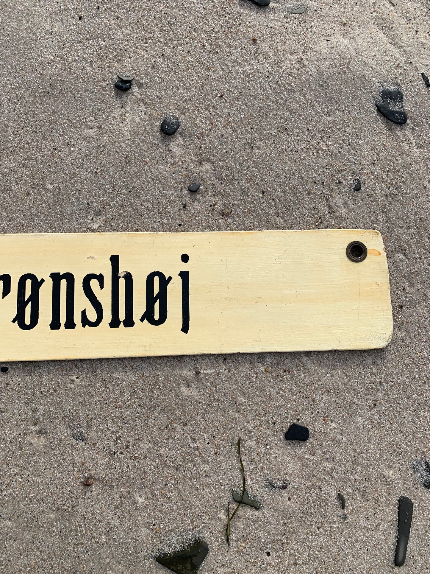Gammelt sporvognsskilt Sundbyvester Plads/Brønshøj