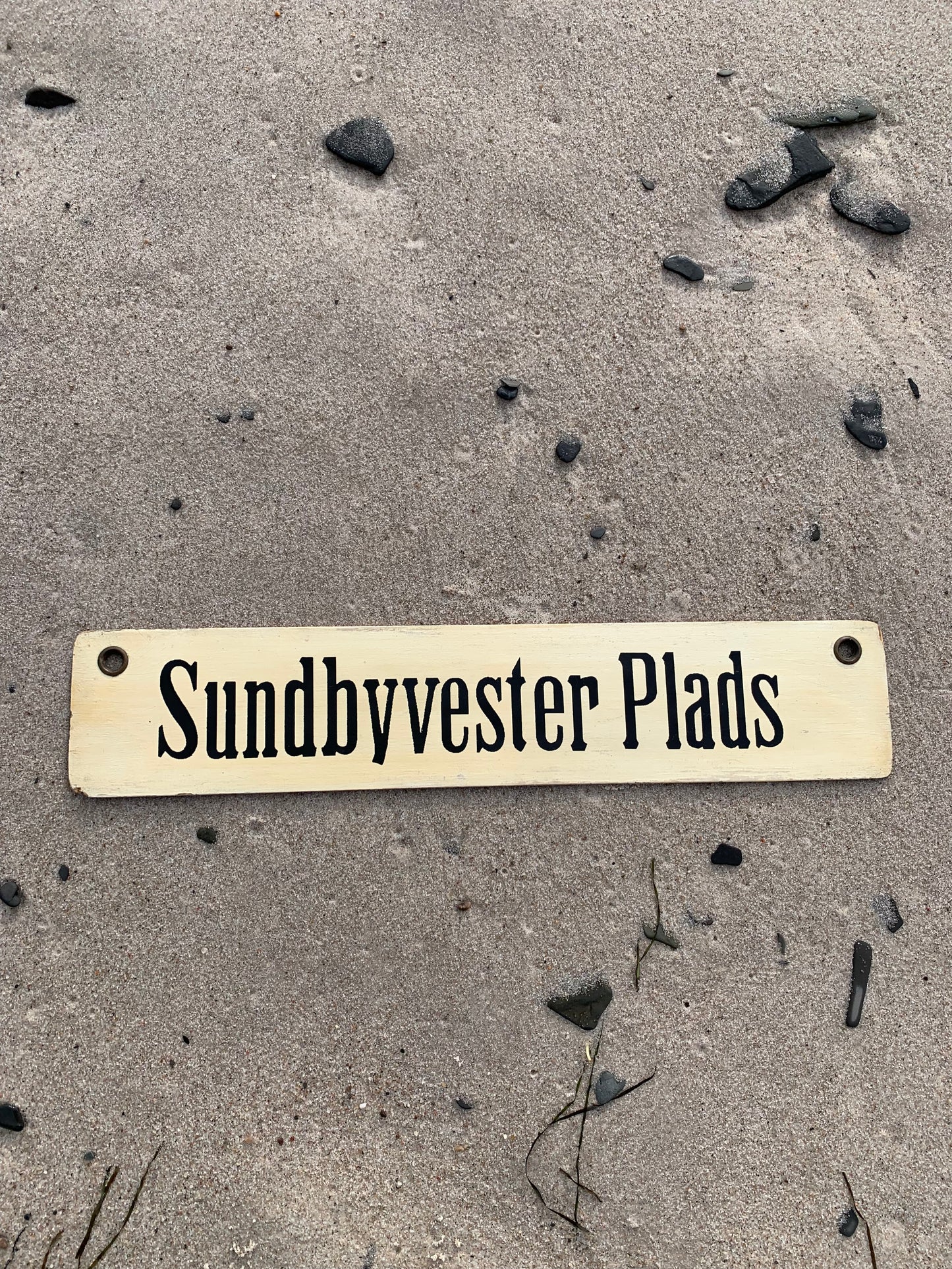 Gammelt sporvognsskilt Sundby Remise/Sundbyvester Plads