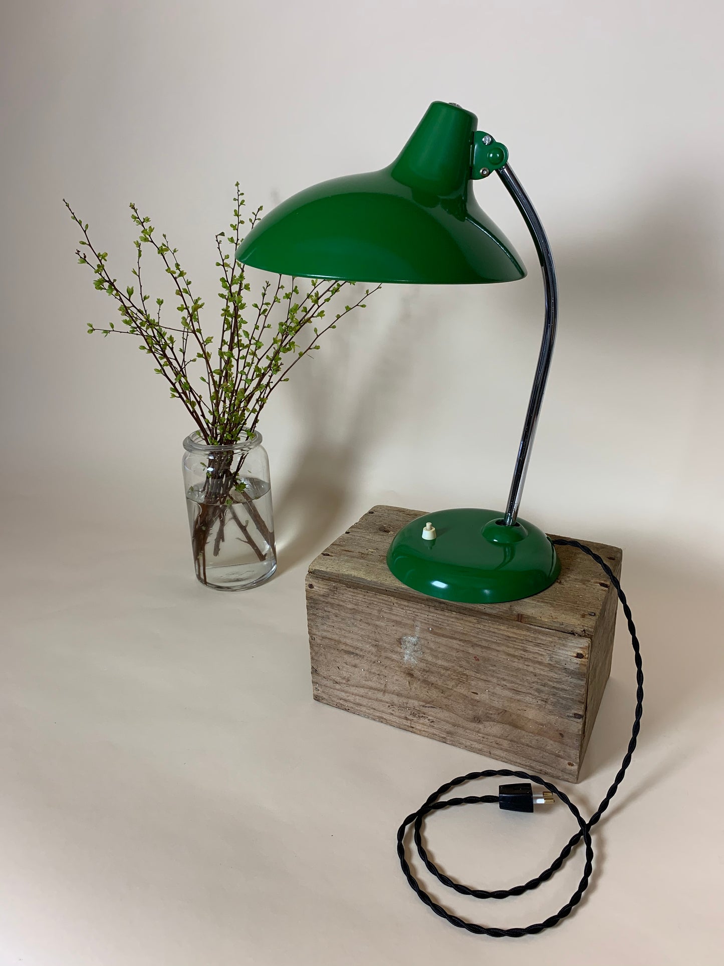 Kaiser Idell 6786 bordlampe