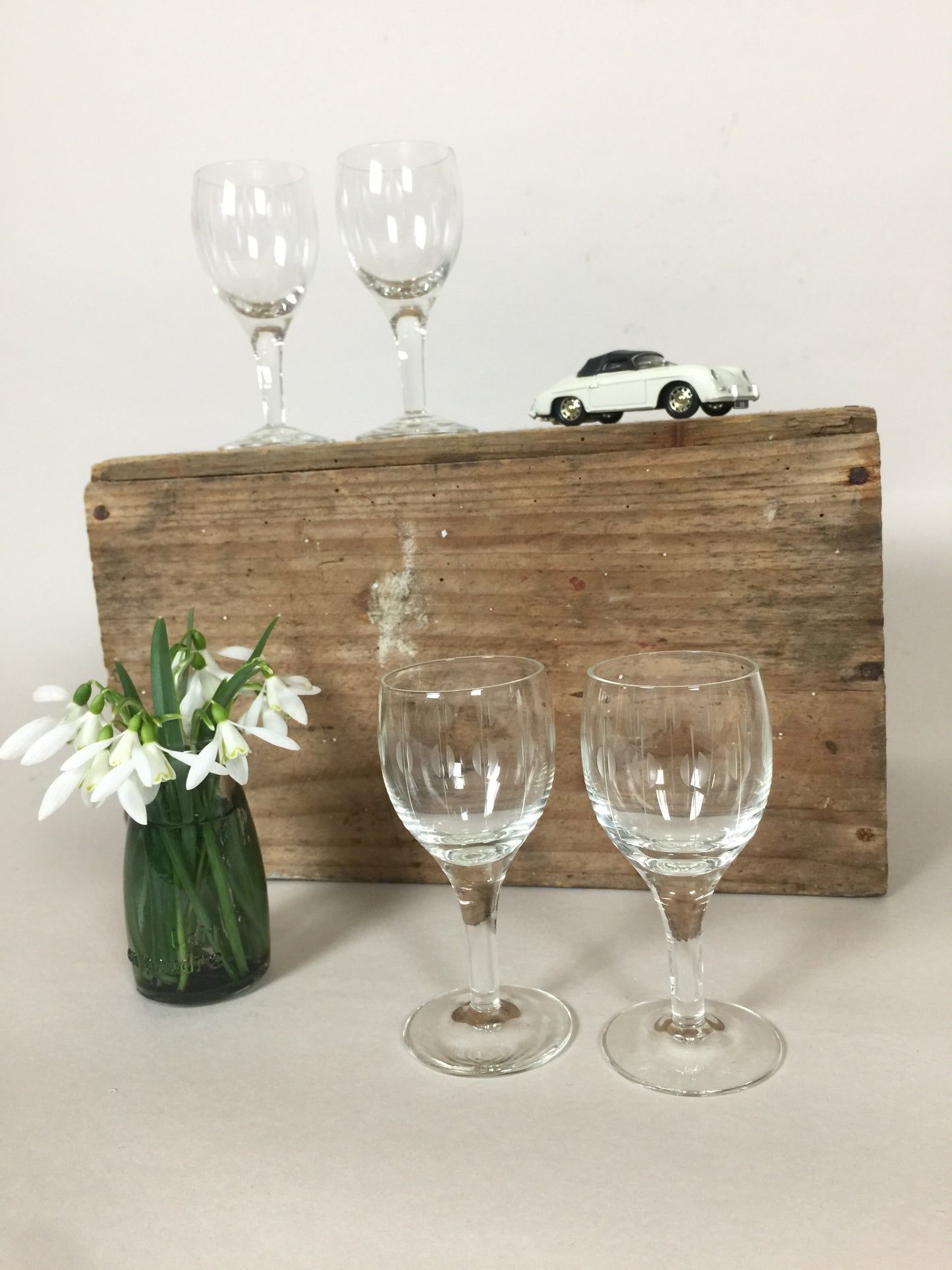 Fire gamle og smukke glas