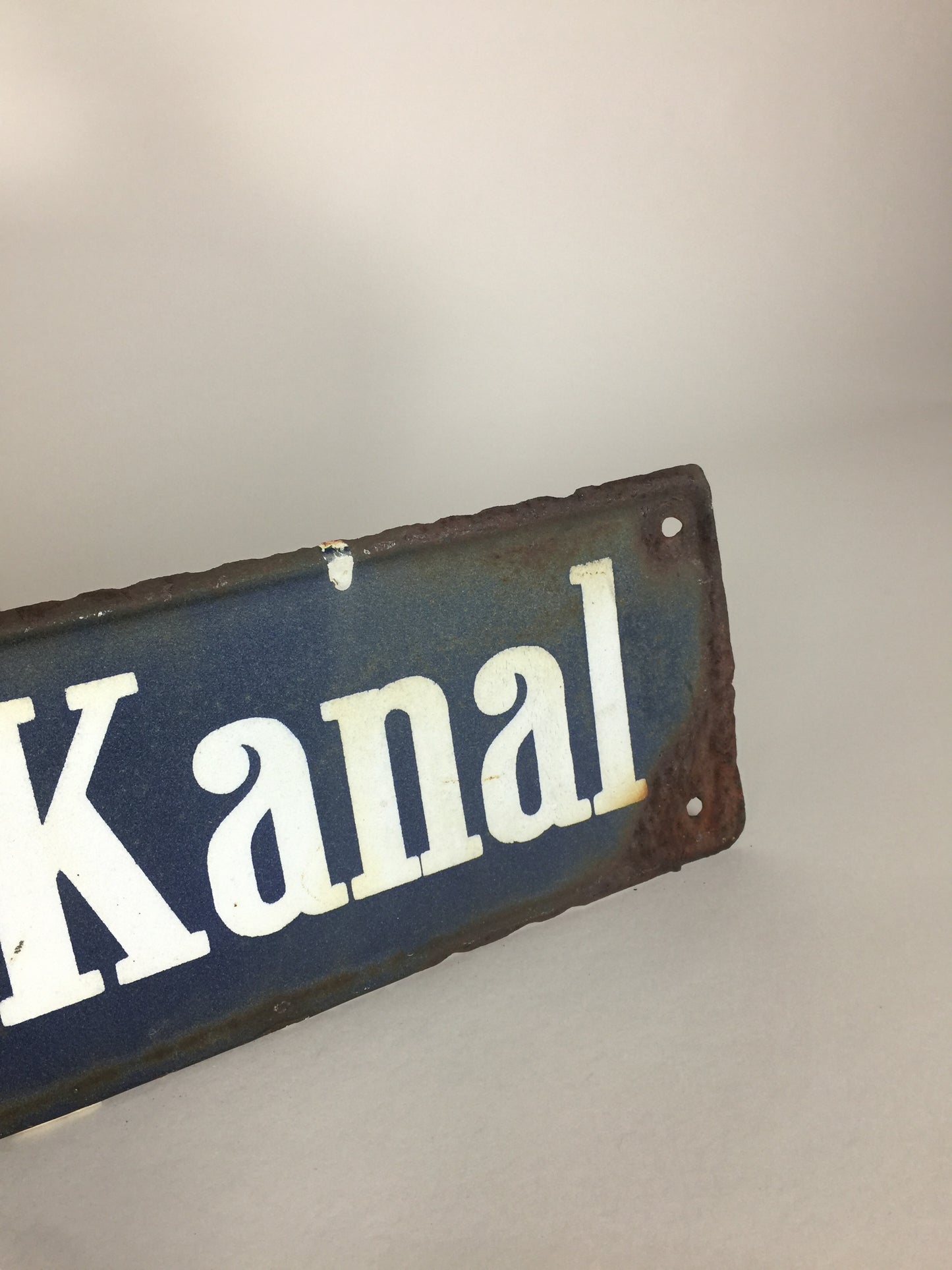Vejskilt med sjæl og historie