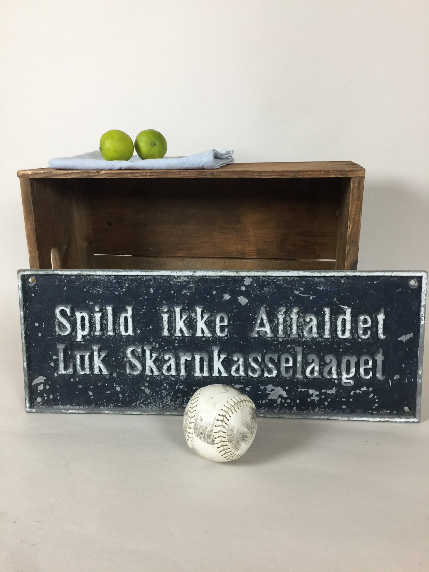 Skønt og meget sjældent skilt