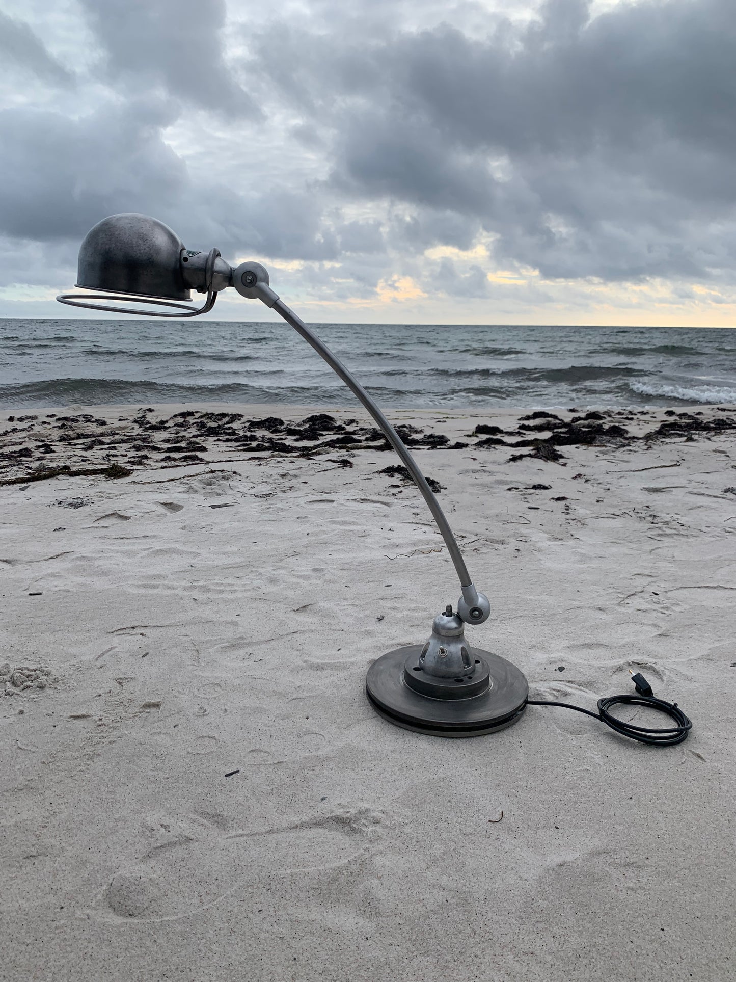 Jieldé bordlampe med buet arm