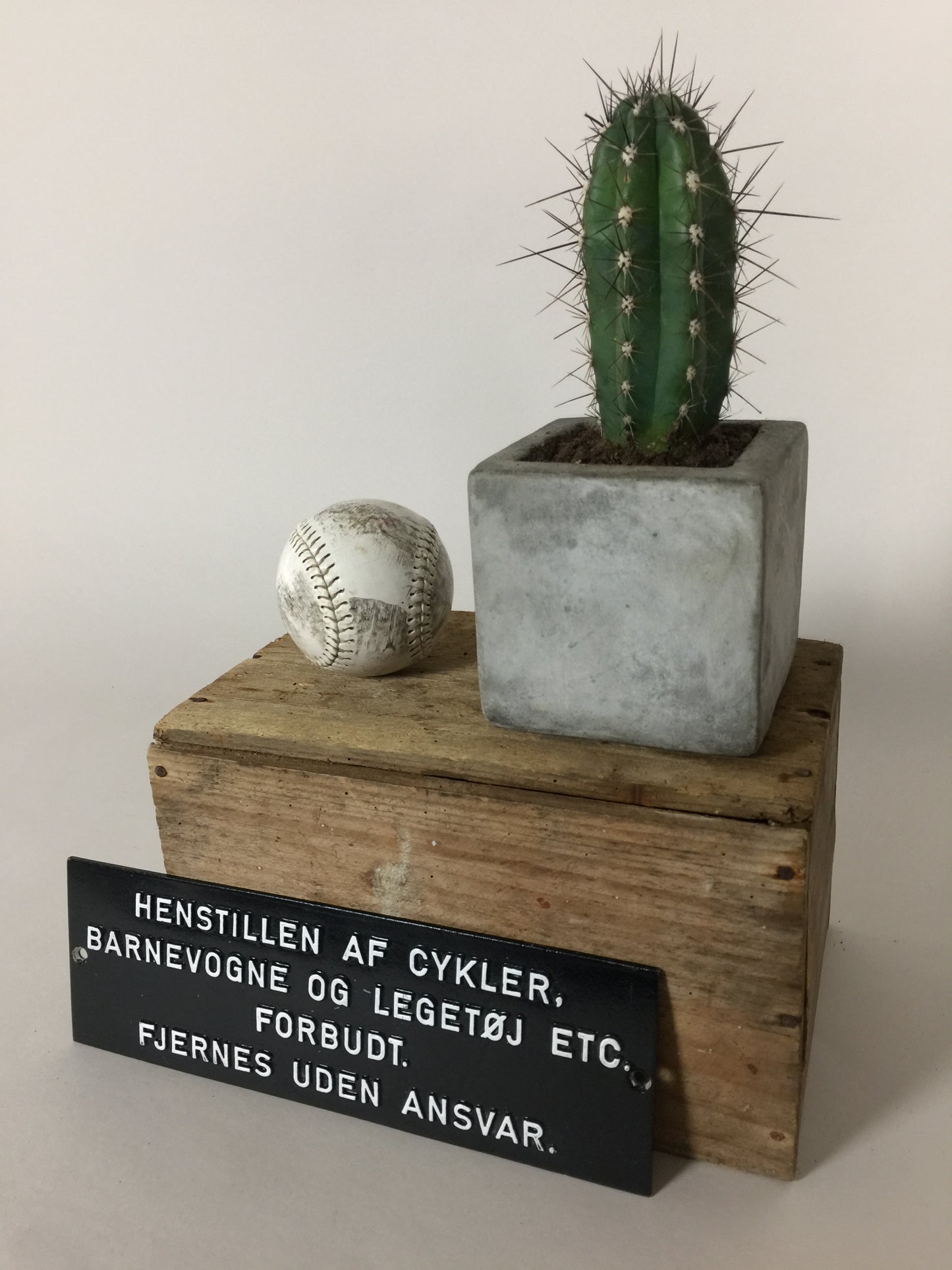 Fint og dekorativt skilt